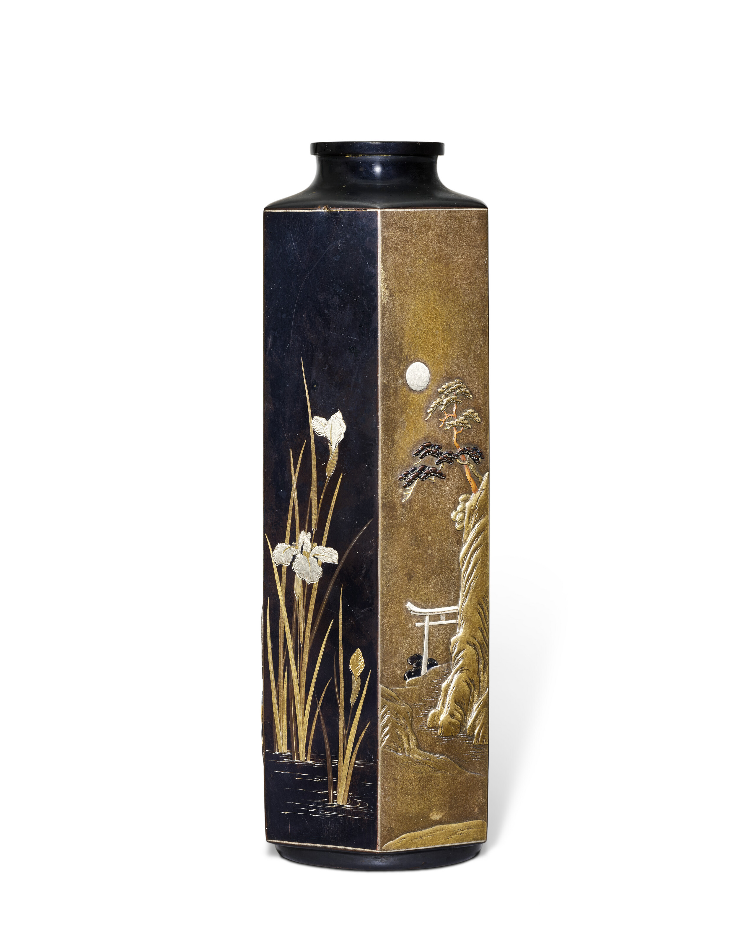 日本明治时代十九世纪铜嵌金属六角瓶, JAPAN, MEIJI PERIOD