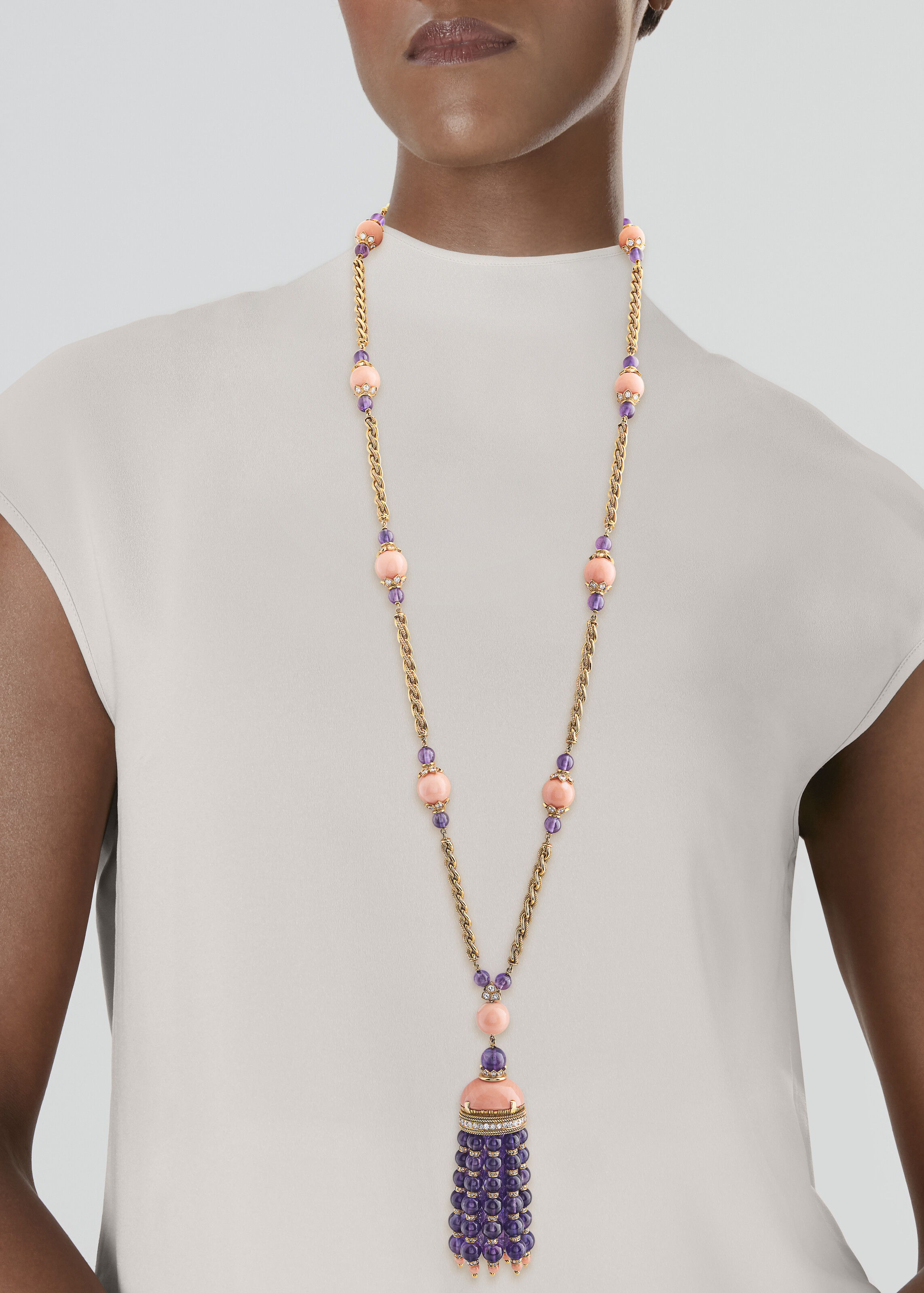 VAN CLEEF & ARPELS SAUTOIR CORAIL, AMÉTHYSTES ET DIAMANTS image 5