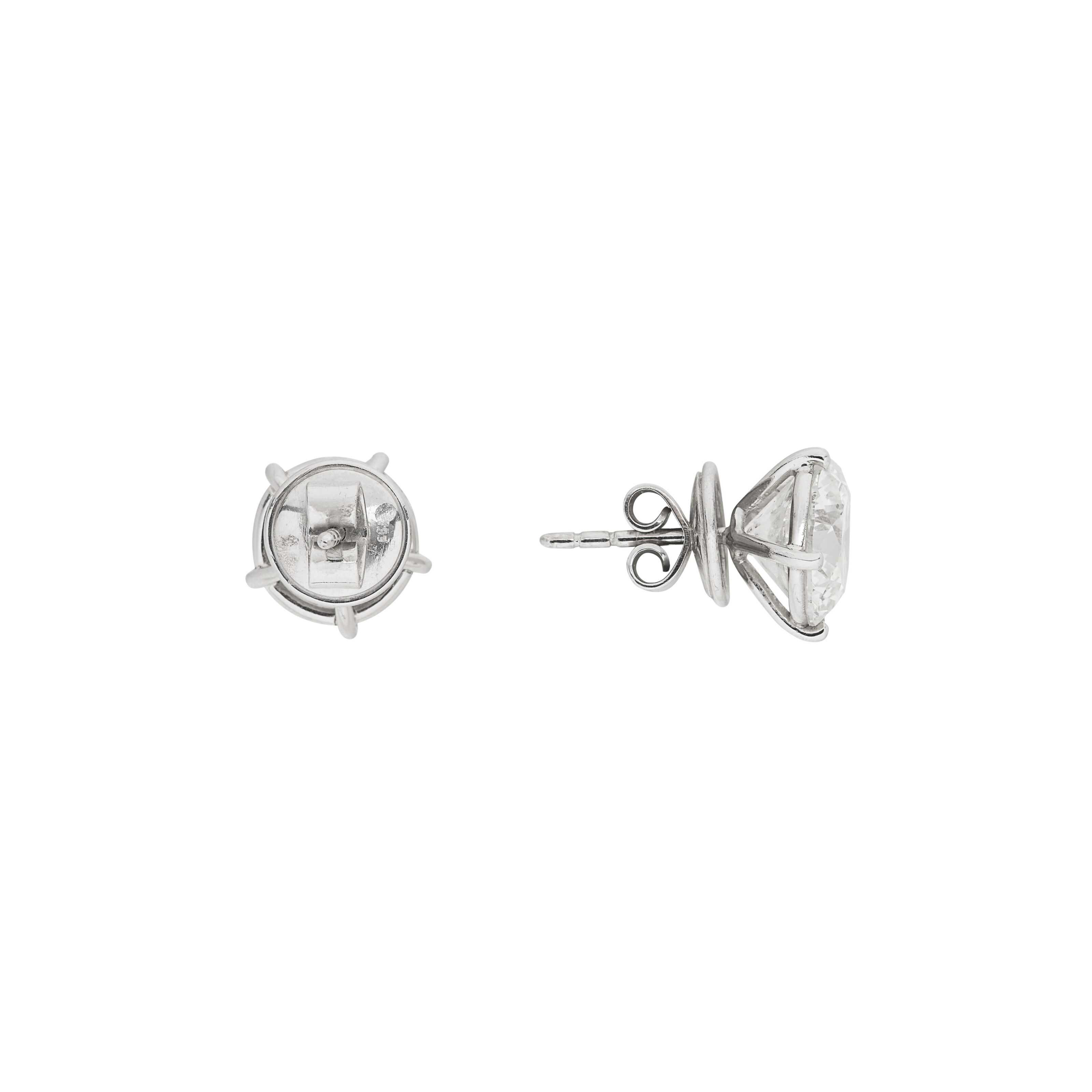 PAIRE DE BOUCLES D’OREILLES DIAMANTS image 2