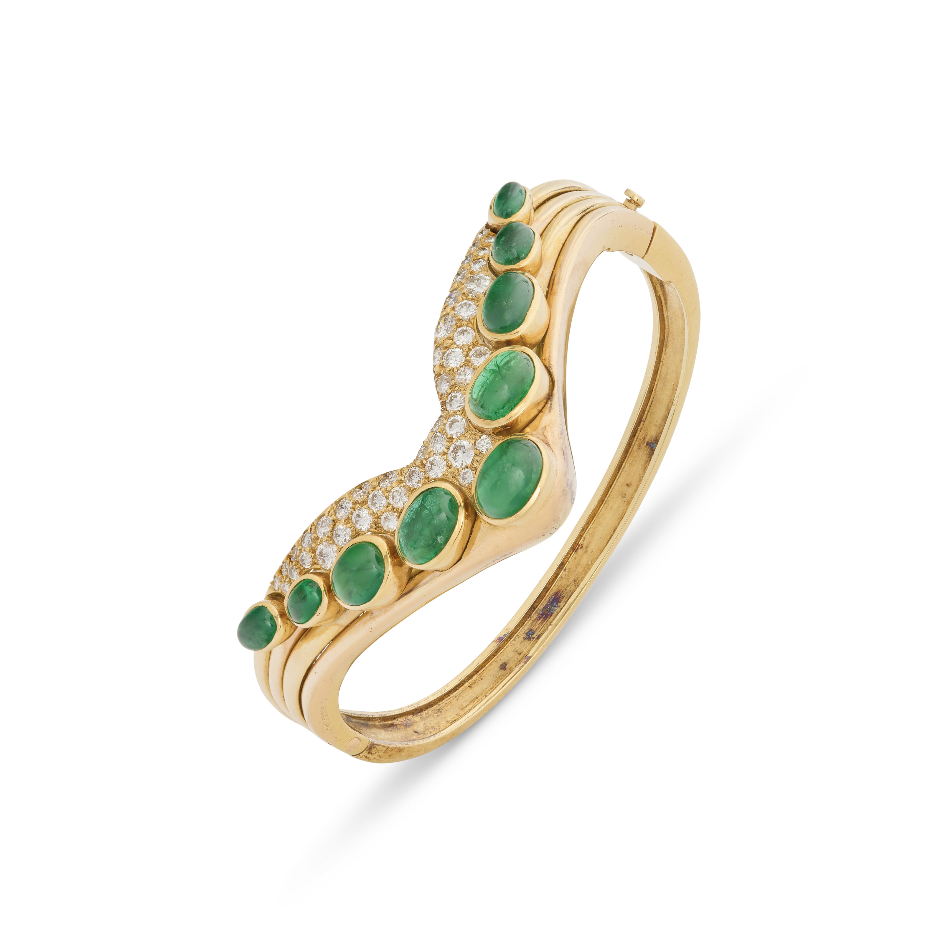 PIAGET MONTRE ÉMERAUDES ET DIAMANTS ACCOMPAGNÉE D'UNE PARURE ÉMERAUDES ET DIAMANTS NON SIGNÉE image 6