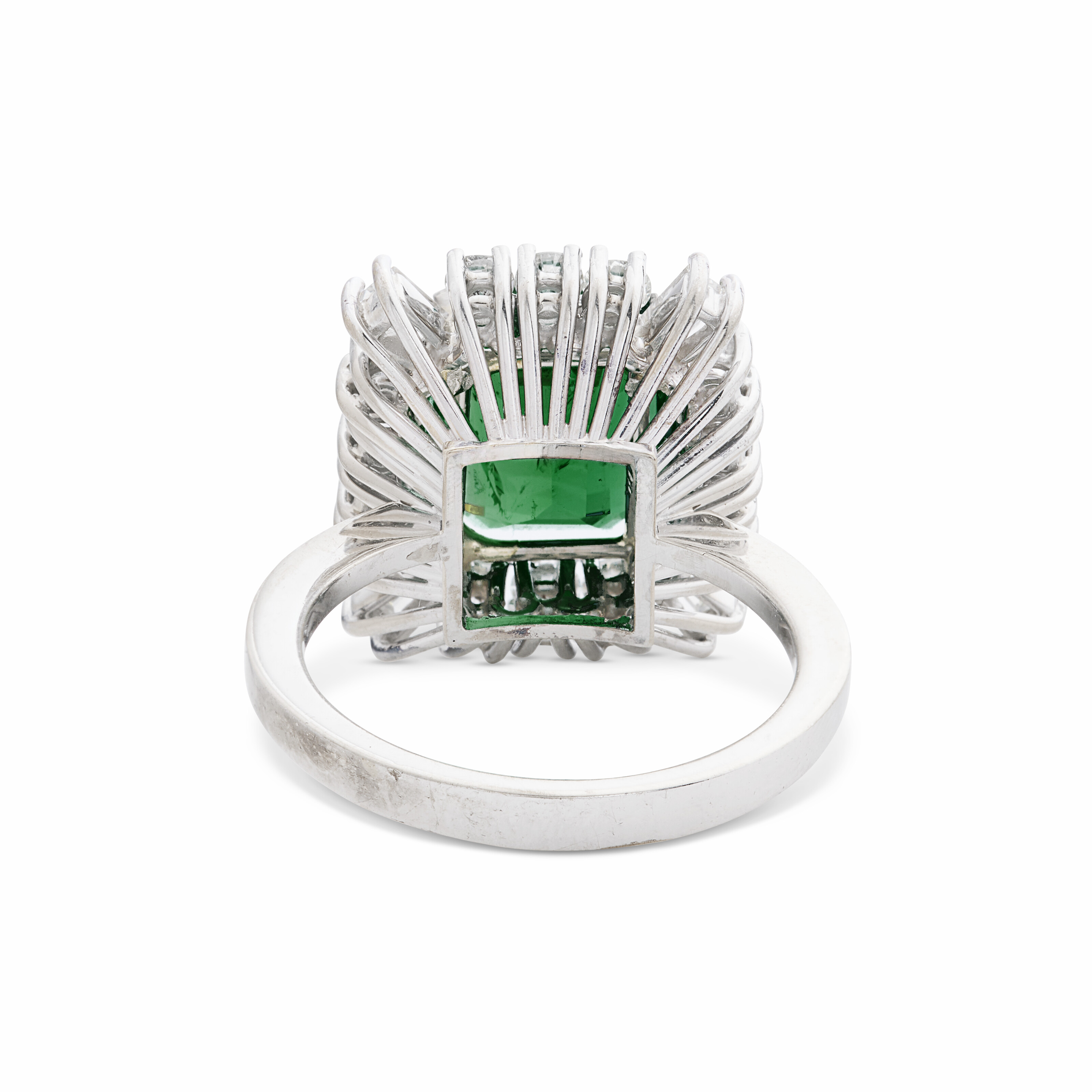 BAGUE ÉMERAUDE ET DIAMANTS image 4