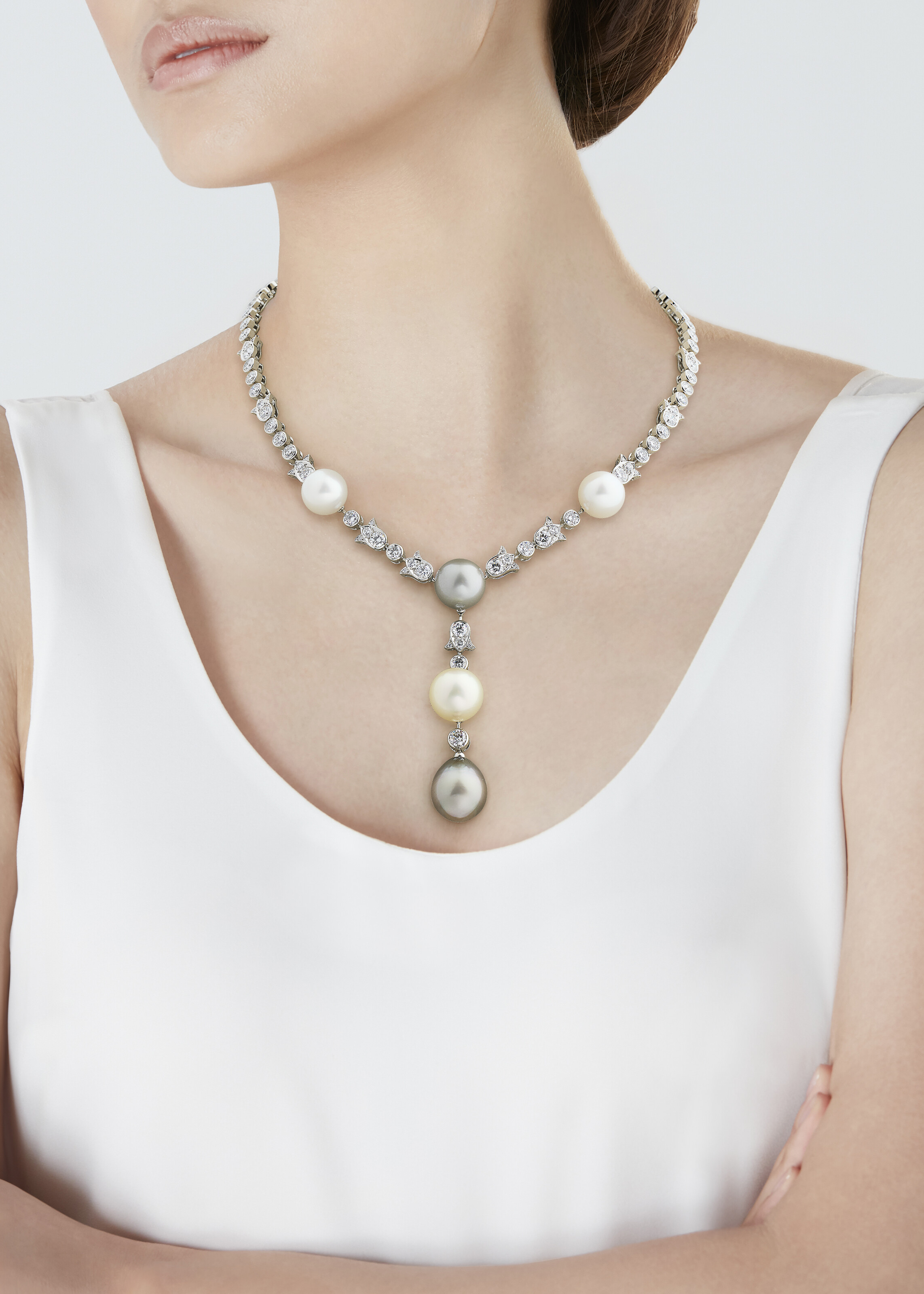 CARTIER COLLIER PERLES DE CULTURE ET DIAMANTS 'MELODIE' image 5