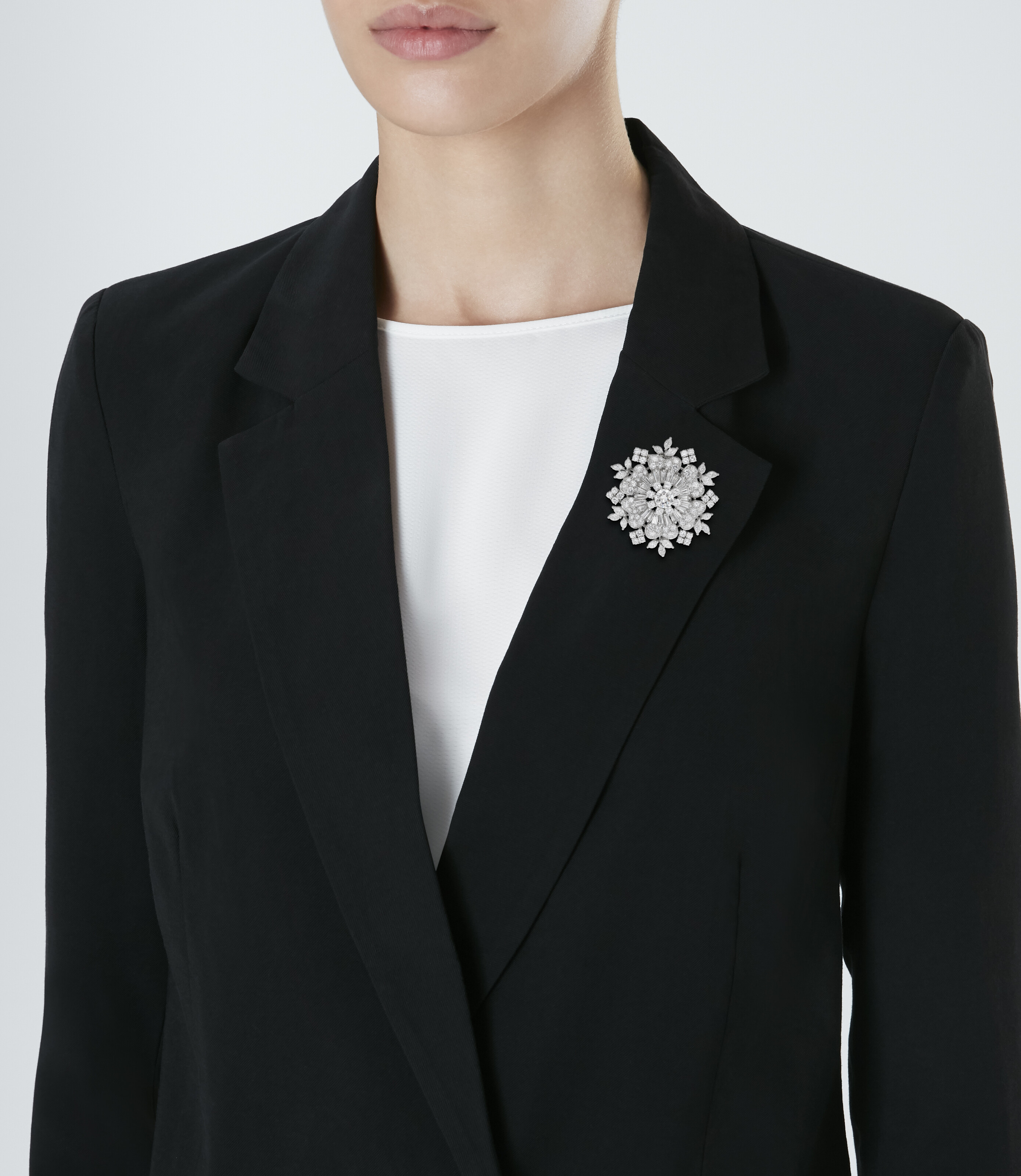 BULGARI BROCHE DIAMANTS image 3