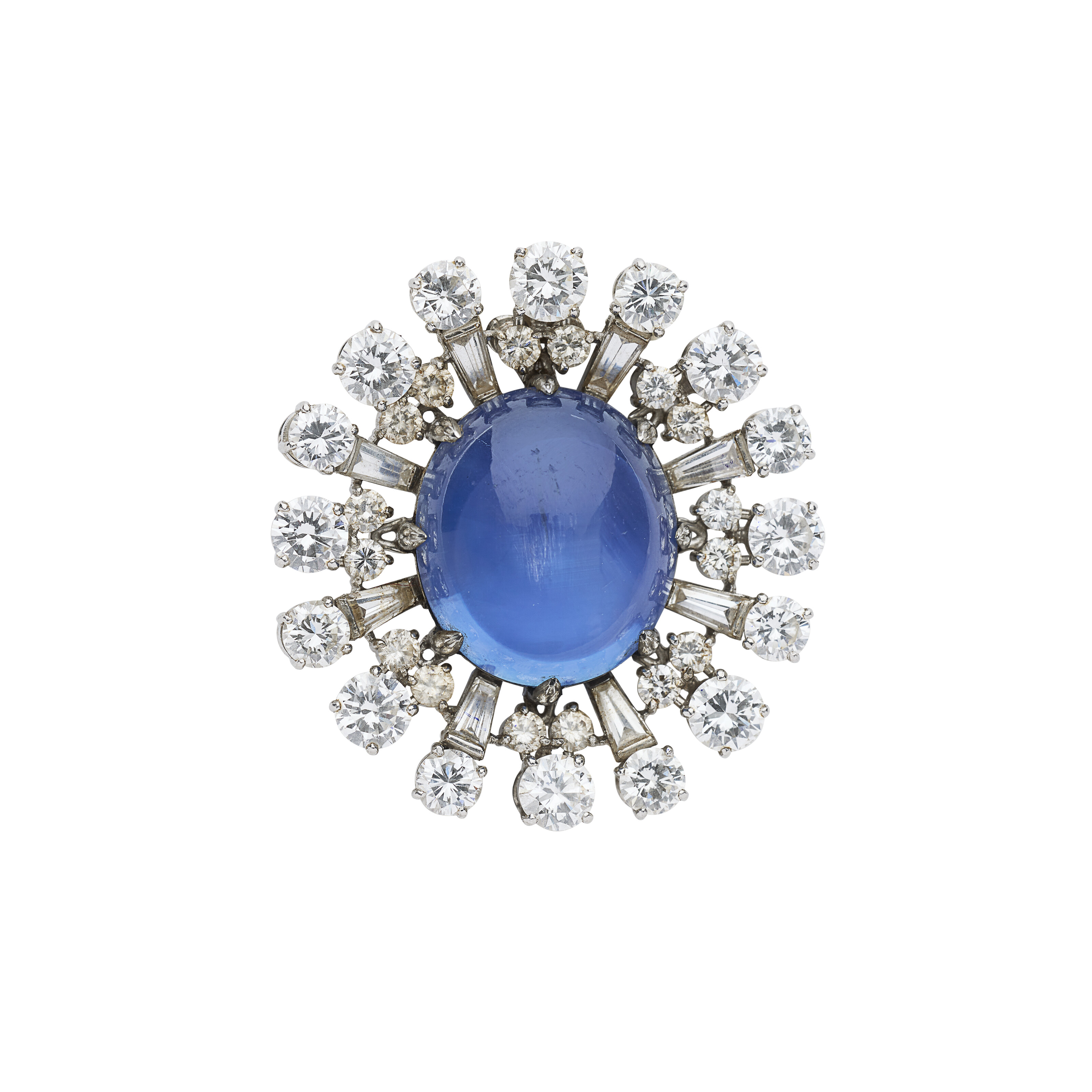 BULGARI BROCHE SAPHIR ET DIAMANTS ACCOMPAGNÉE D’UN COLLIER RAS-DE-COU PERLES DE CULTURE, SAPHIRS ET DIAMANTS NON SIGNÉ image 6