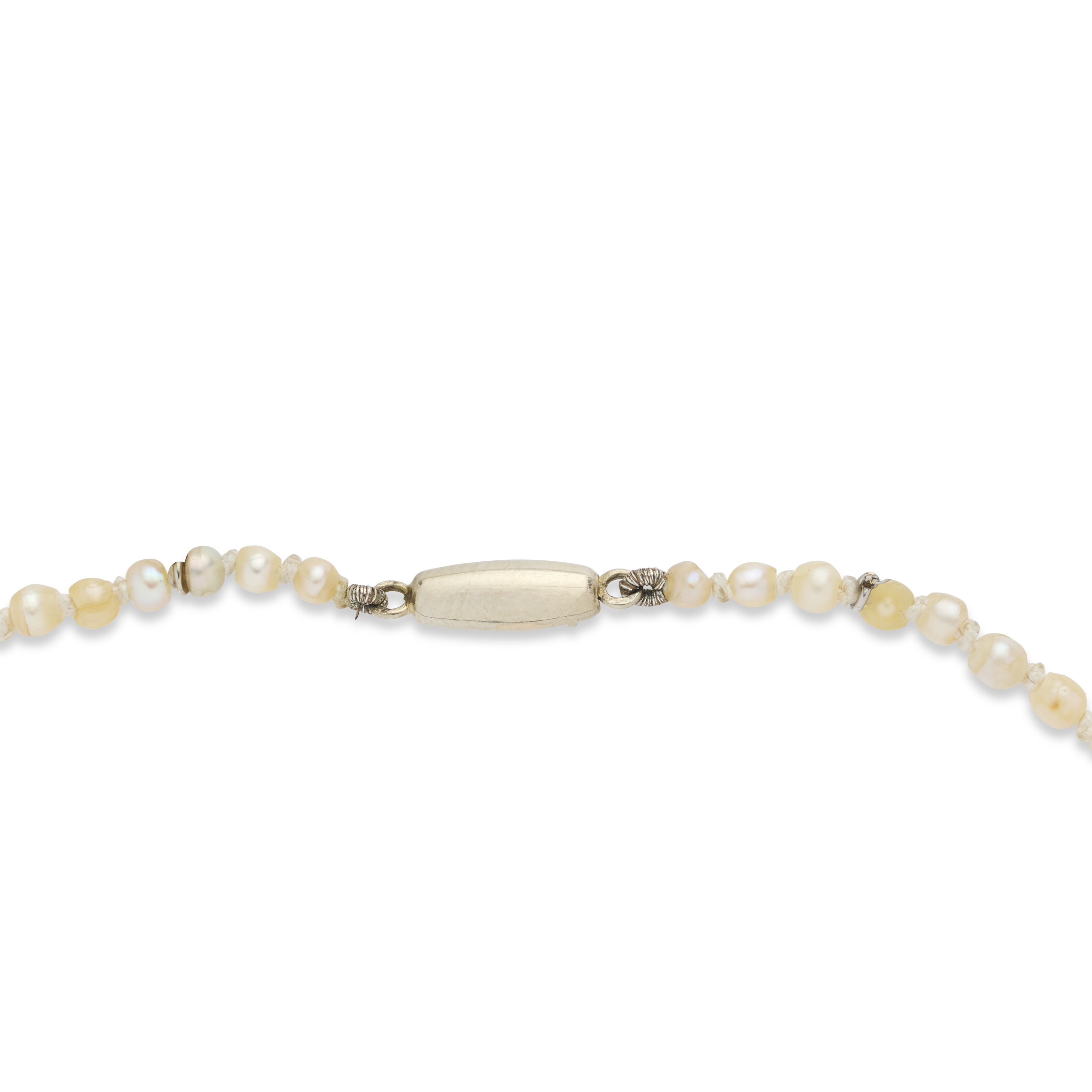 CINQ COLLIERS DE PERLES, ÉMERAUDE ET DIAMANTS image 13