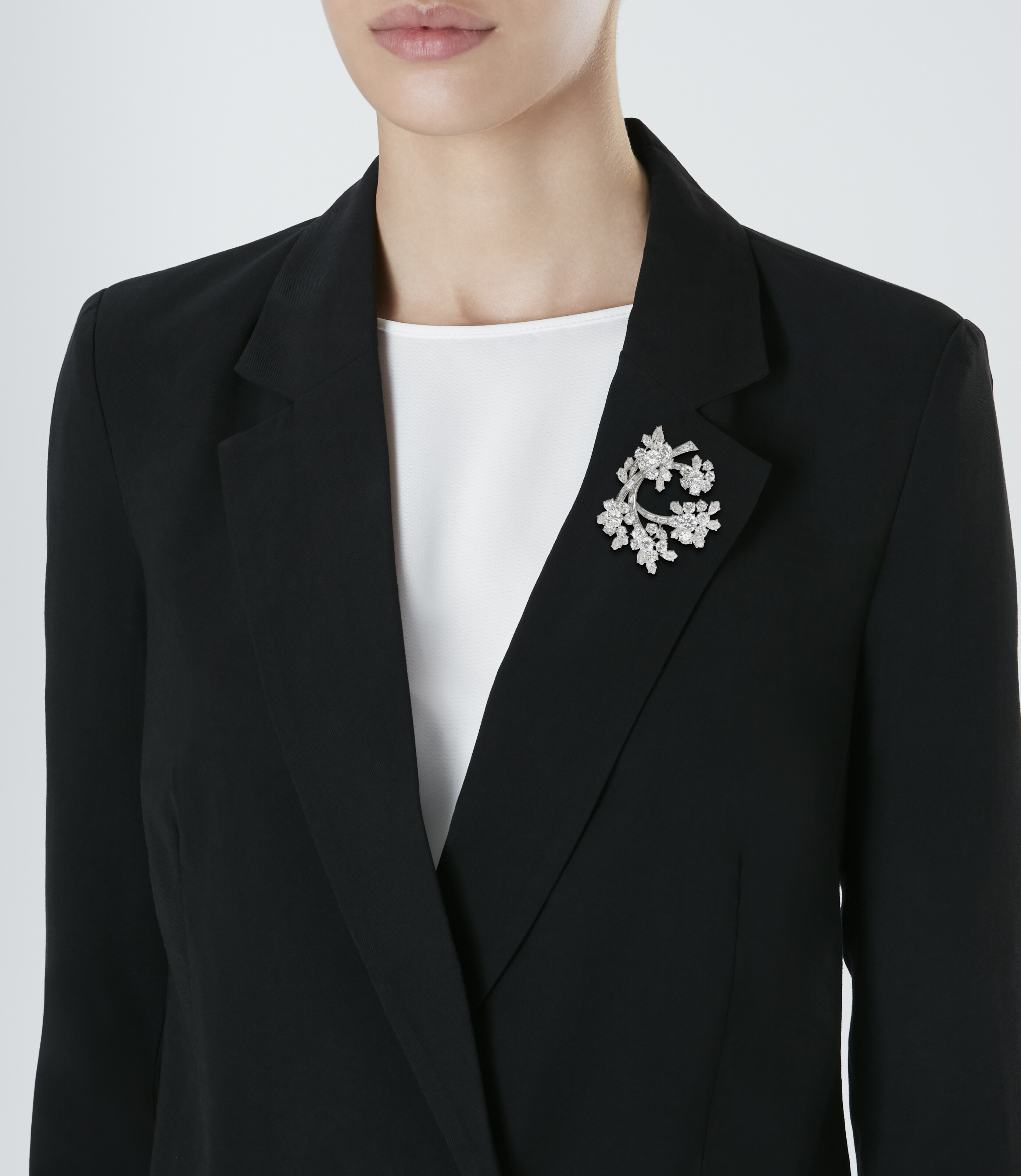 BULGARI BROCHE DIAMANTS image 3