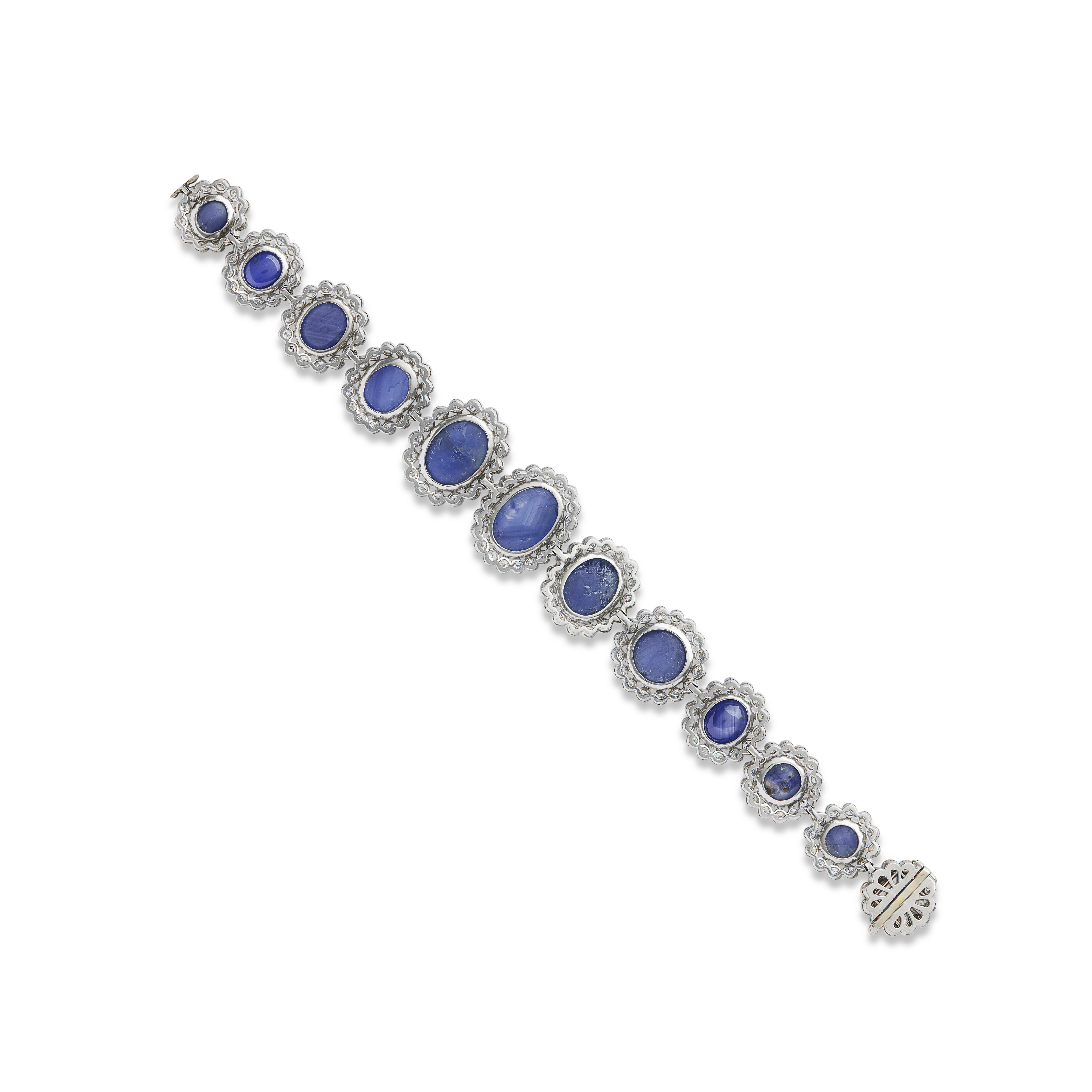 DEMI-PARURE SAPHIRS ET DIAMANTS image 2