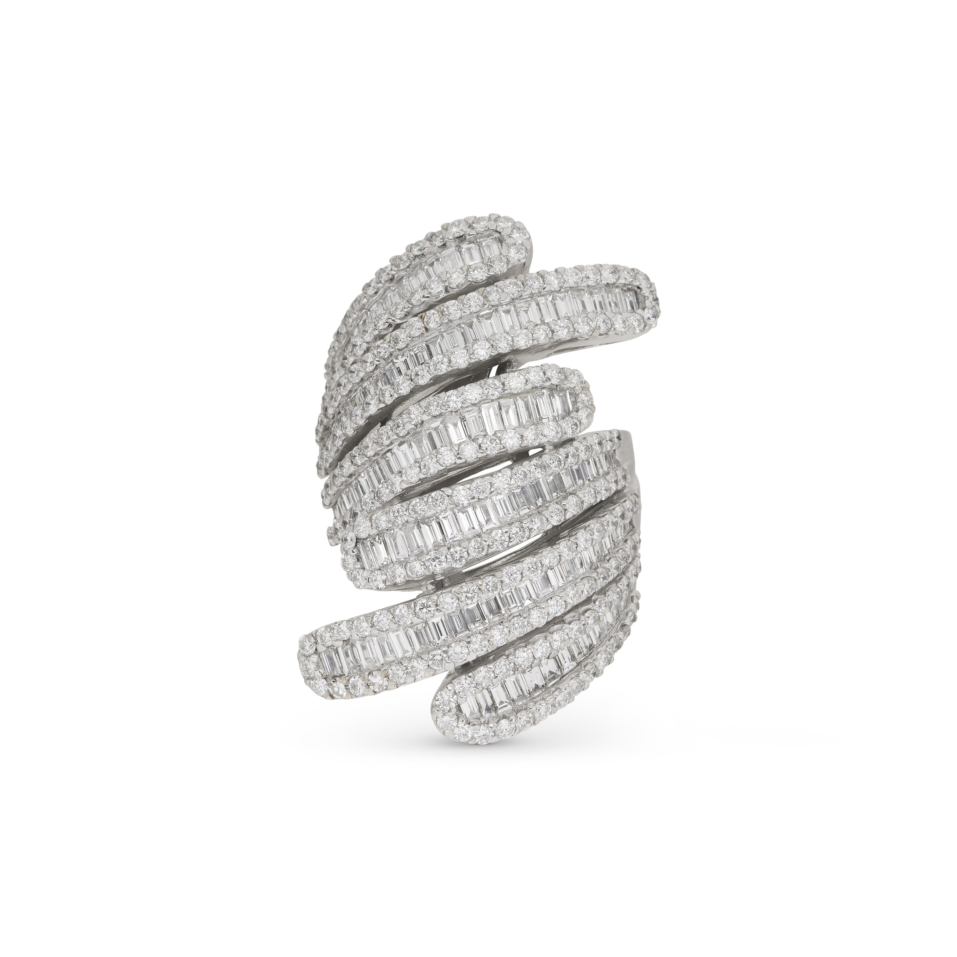 DEUX BAGUES DIAMANTS DE COULEUR ET DIAMANTS image 2