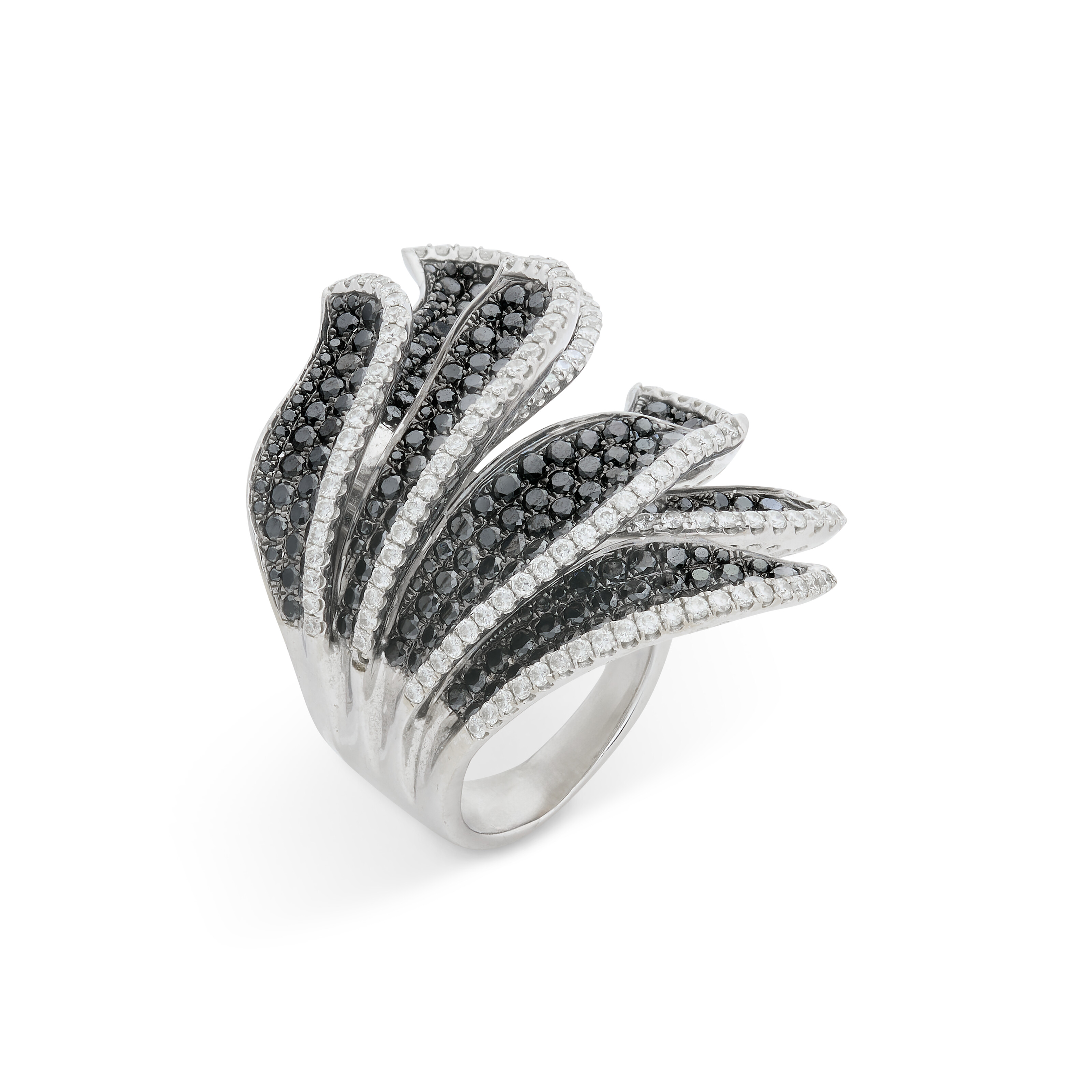 DEUX BAGUES DIAMANTS DE COULEUR ET DIAMANTS image 9