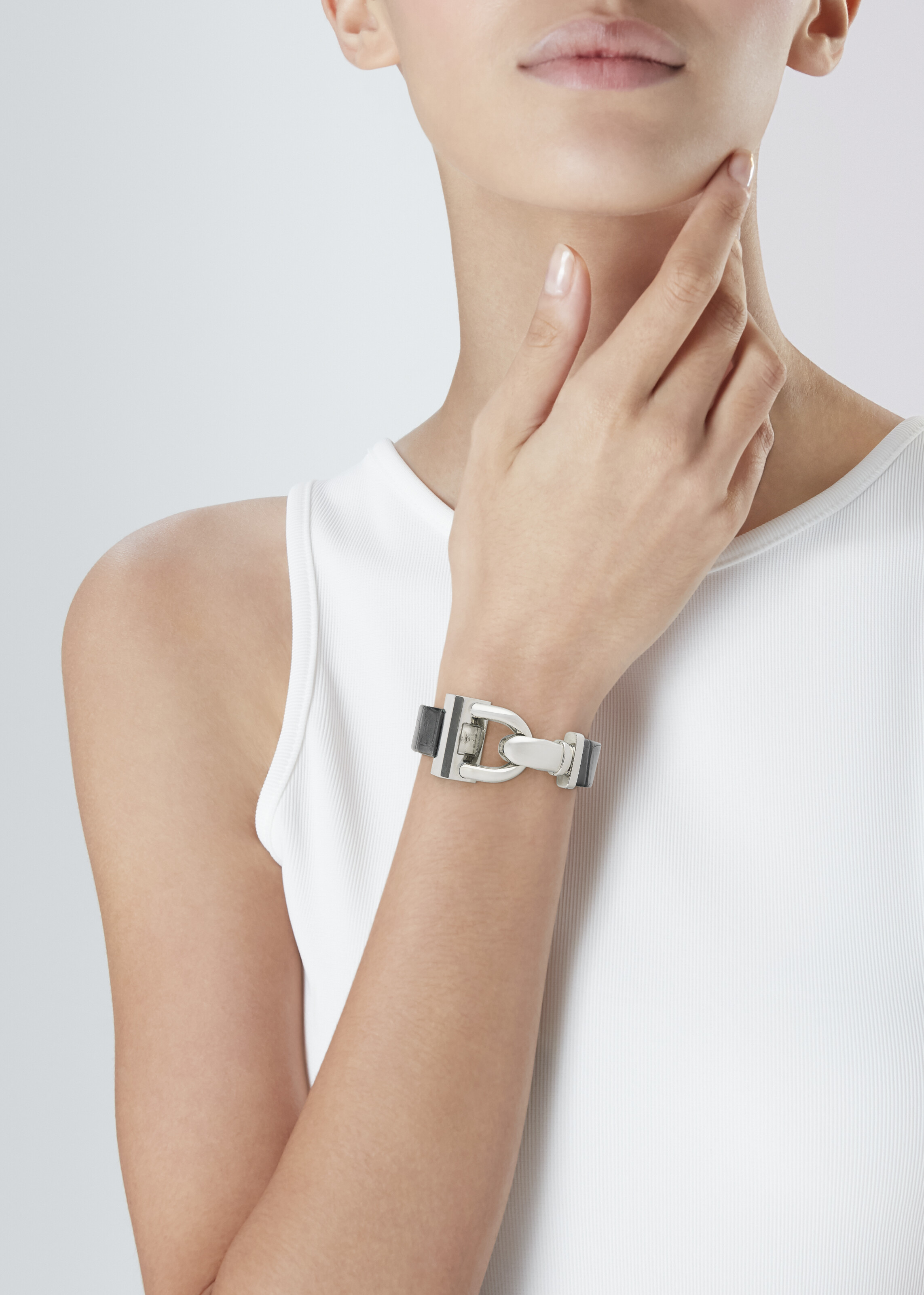 NO RESERVE - VAN CLEEF & ARPELS MONTRE ‘CADENAS’ image 4