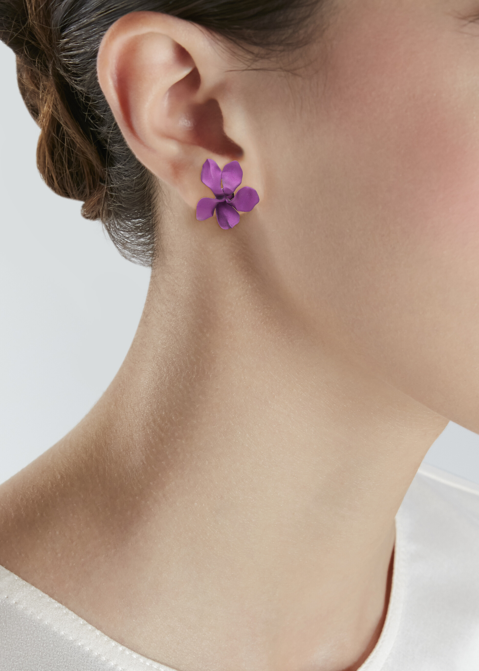 JAR PAIRE DE BOUCLES D’OREILLES ‘VIOLETTES’ image 3
