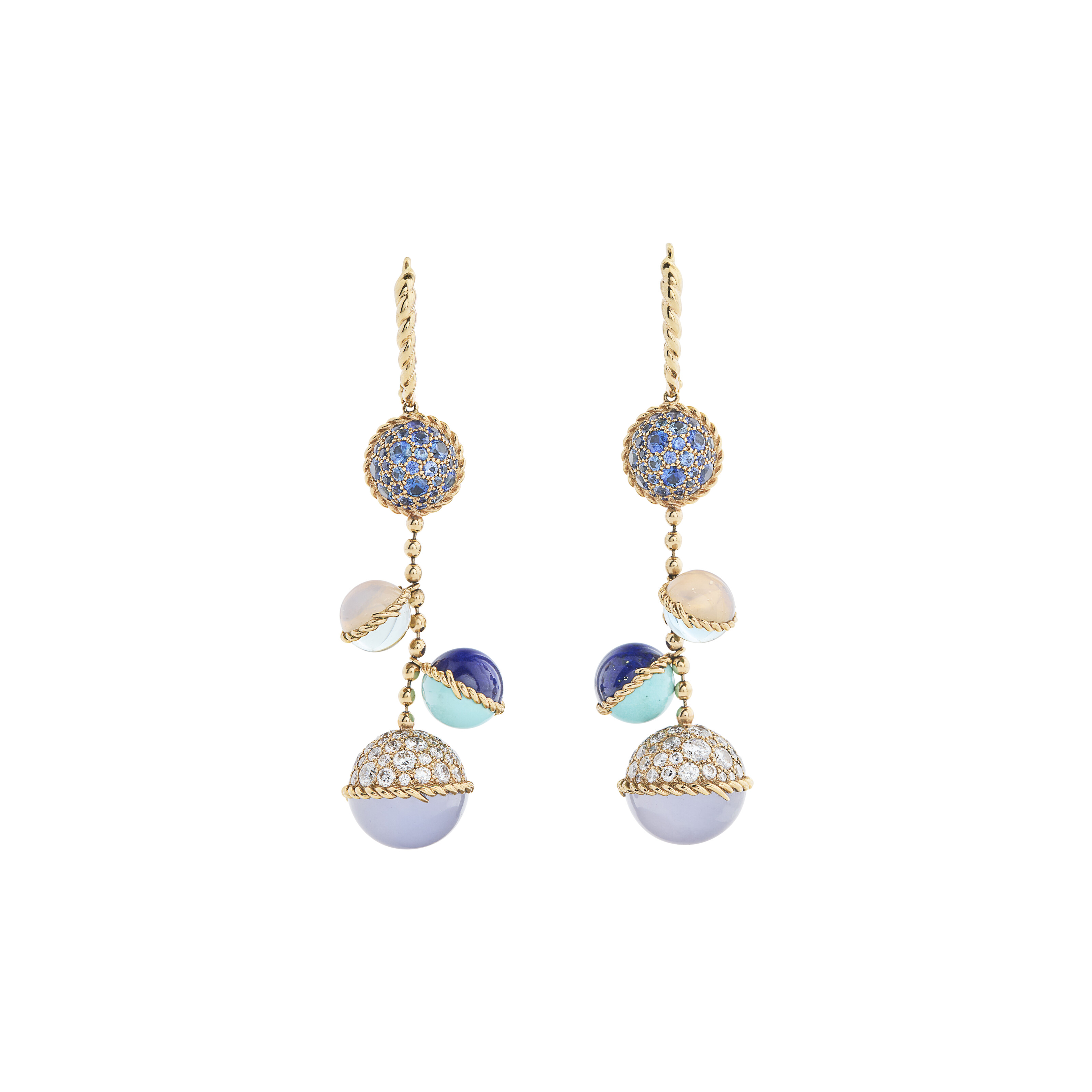 CARTIER PAIRE DE BOUCLES D'OREILLES PIERRES DE COULEURS ET DIAMANTS 'NOUVELLE VAGUE'