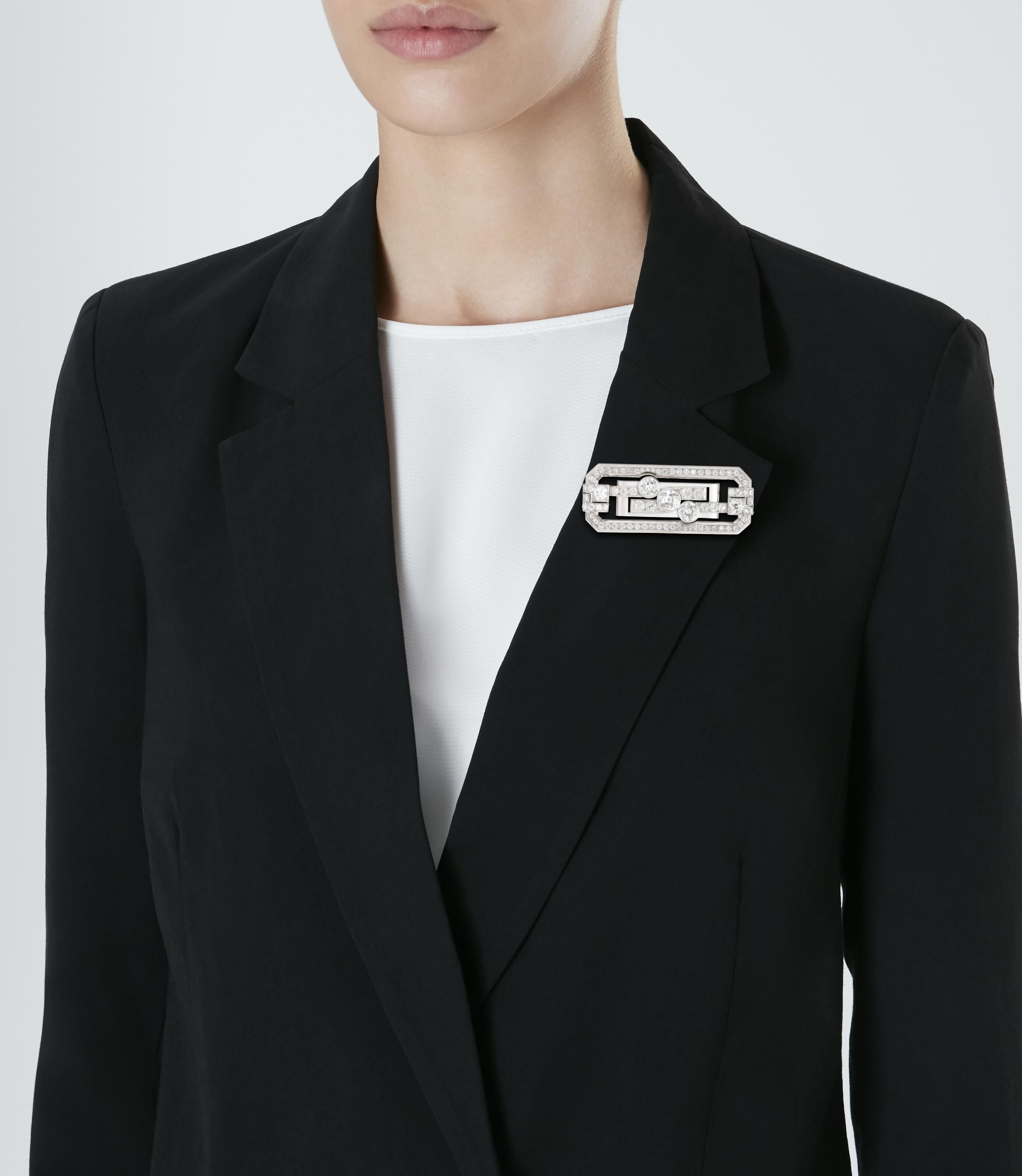 DEUX BROCHES ART DÉCO DIAMANTS image 6