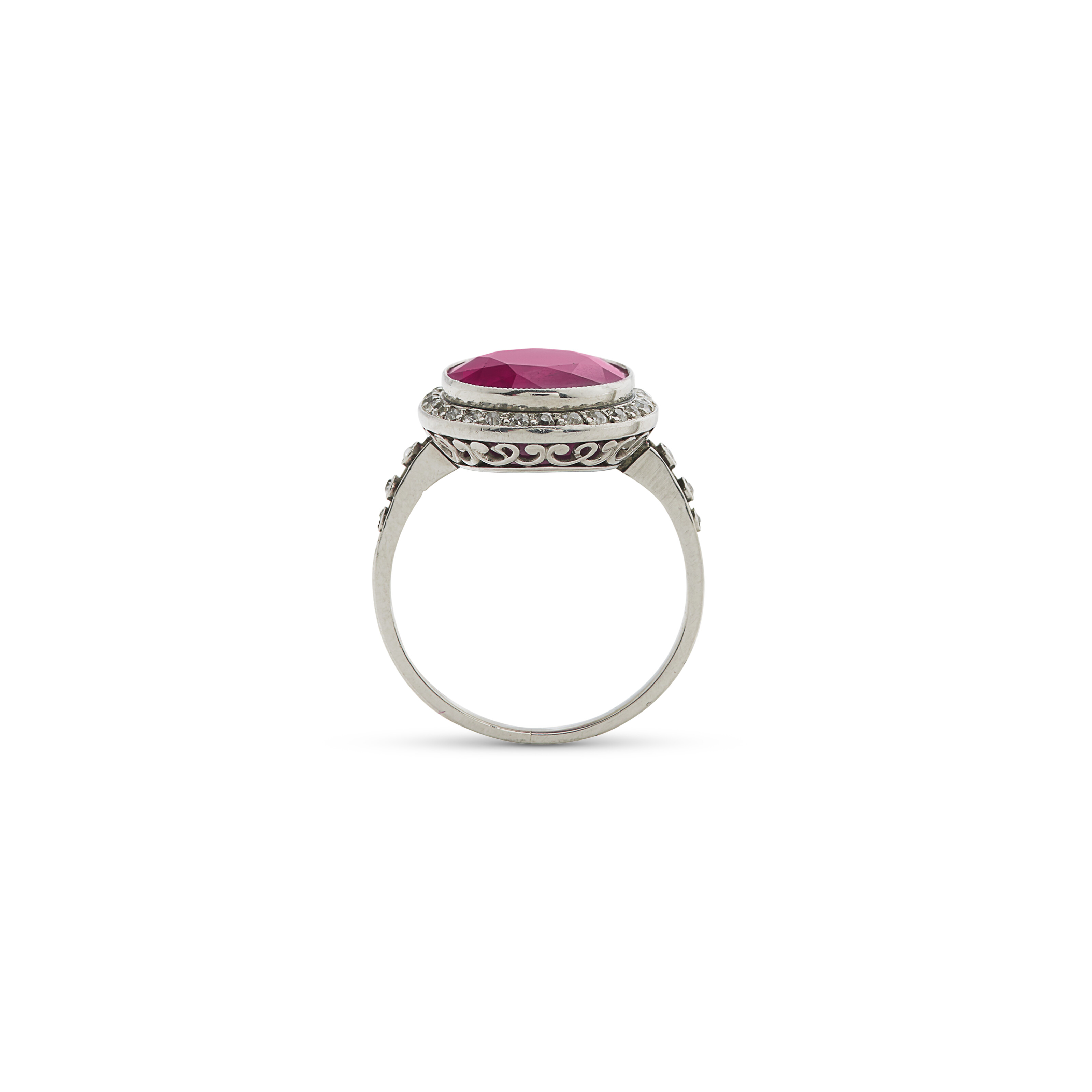 BAGUE RUBIS ET DIAMANTS image 3