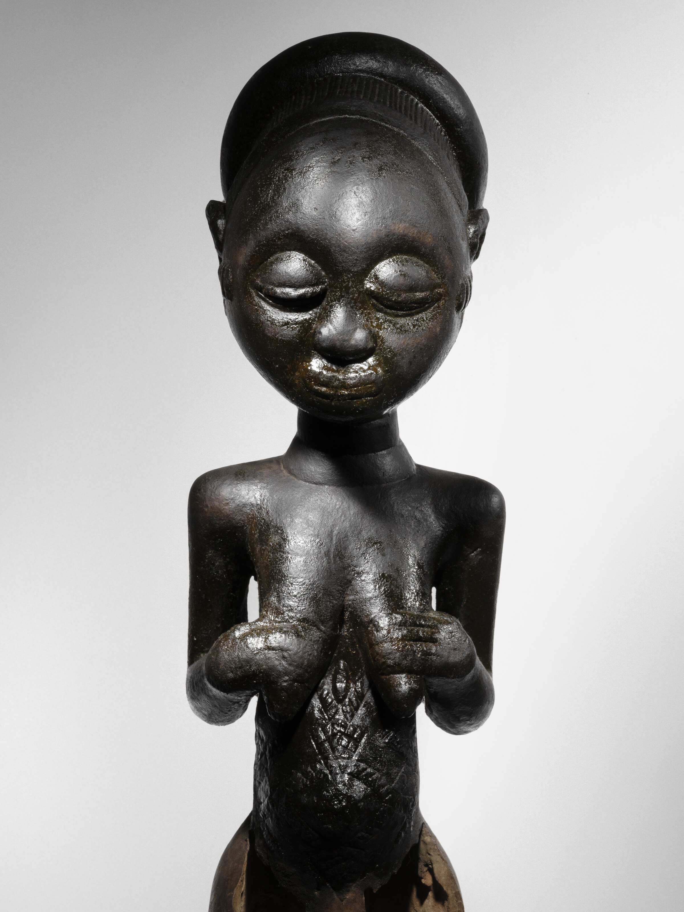 Luba Figure, Democratic Republic of the Congo, offered in Collection Hilde and Dieter Scharf: Ode to African Sculpture on 16 June 2025 at Christie's in Paris