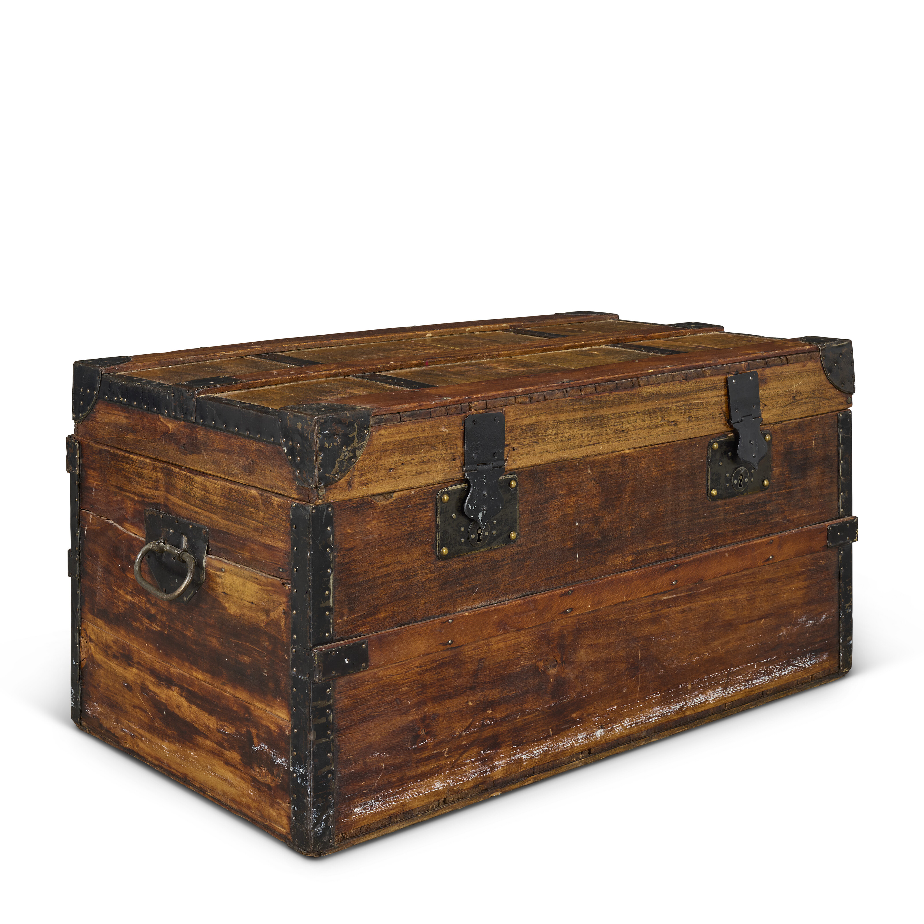 A NATURAL COWHIDE LEATHER WARDROBE TRUNK WITH BRASS HARDWARE