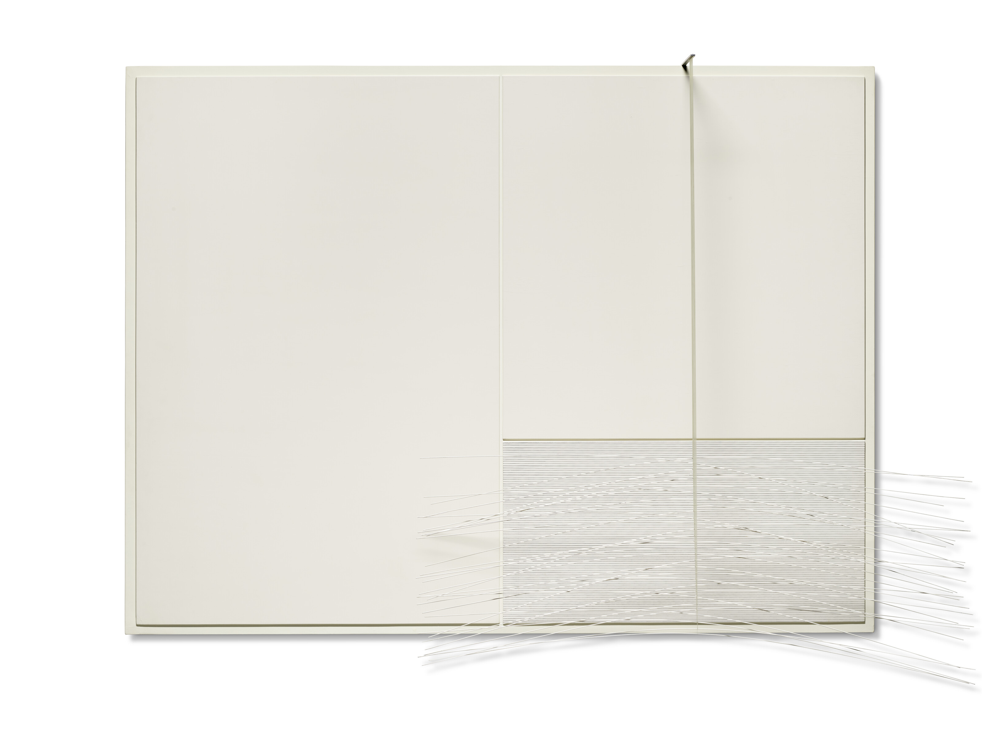 Jesus Rafael Soto, Gran blanco, 1966, offered in Collection Daniel Abadie, Une vie d'artistes on 30 September 2025 at Christie's in Paris