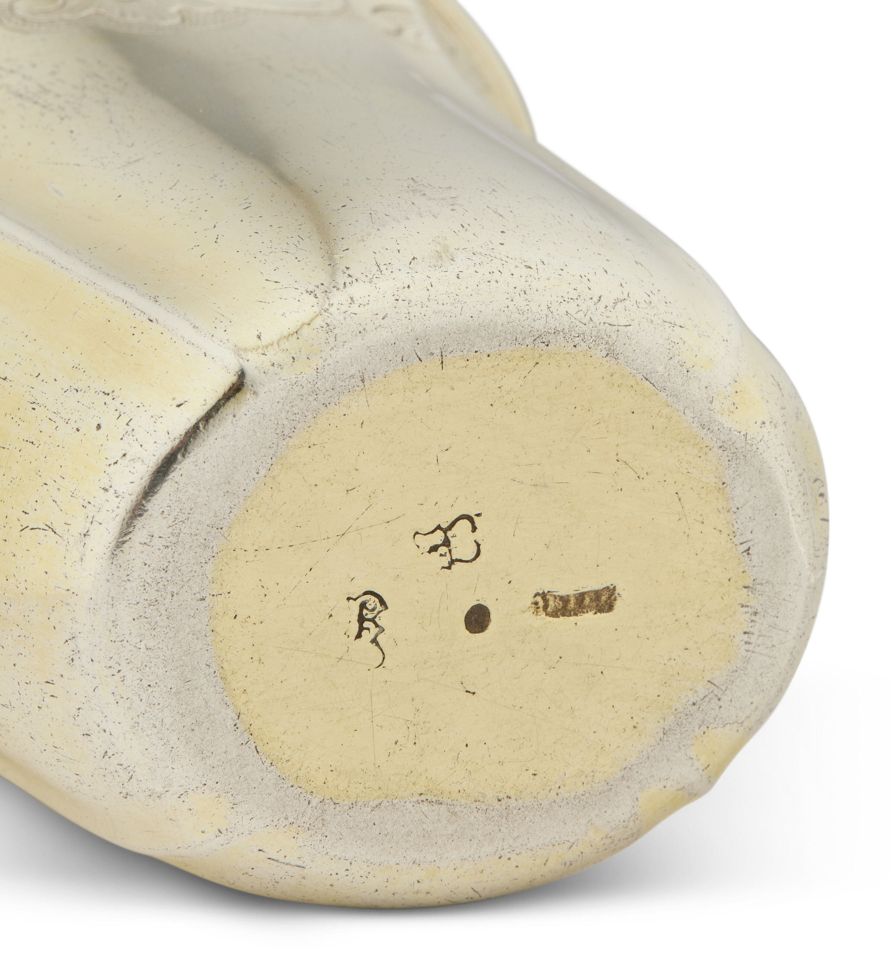 DEUX GOBELETS EN VERMEIL D'ÉPOQUE LOUIS XV image 2