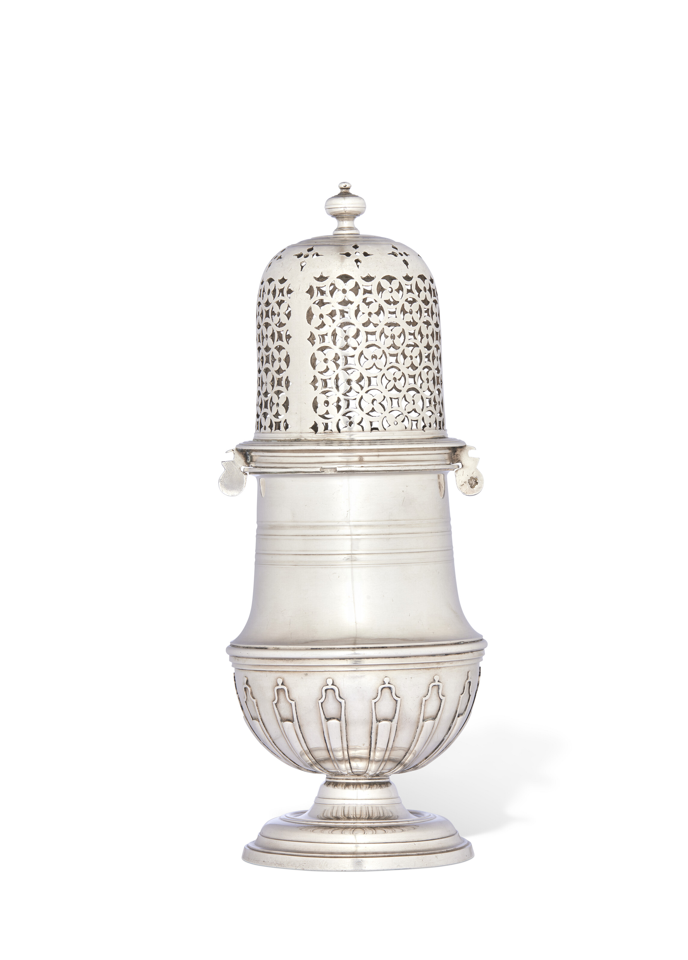 SAUPOUDROIR À SUCRE EN ARGENT D'ÉPOQUE LOUIS XV image 4