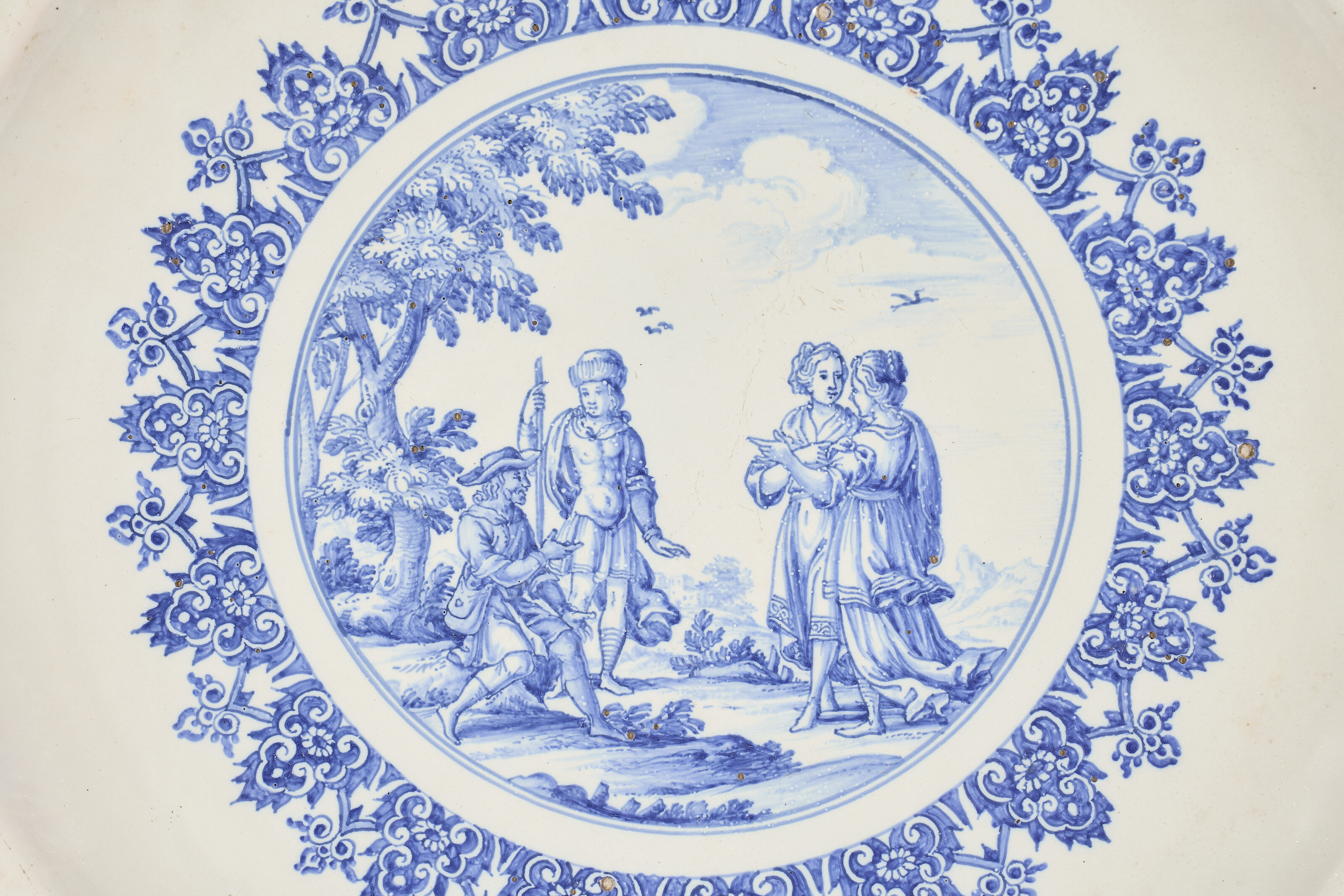 GRAND PLAT ROND EN FAÏENCE DE MARSEILLE image 2