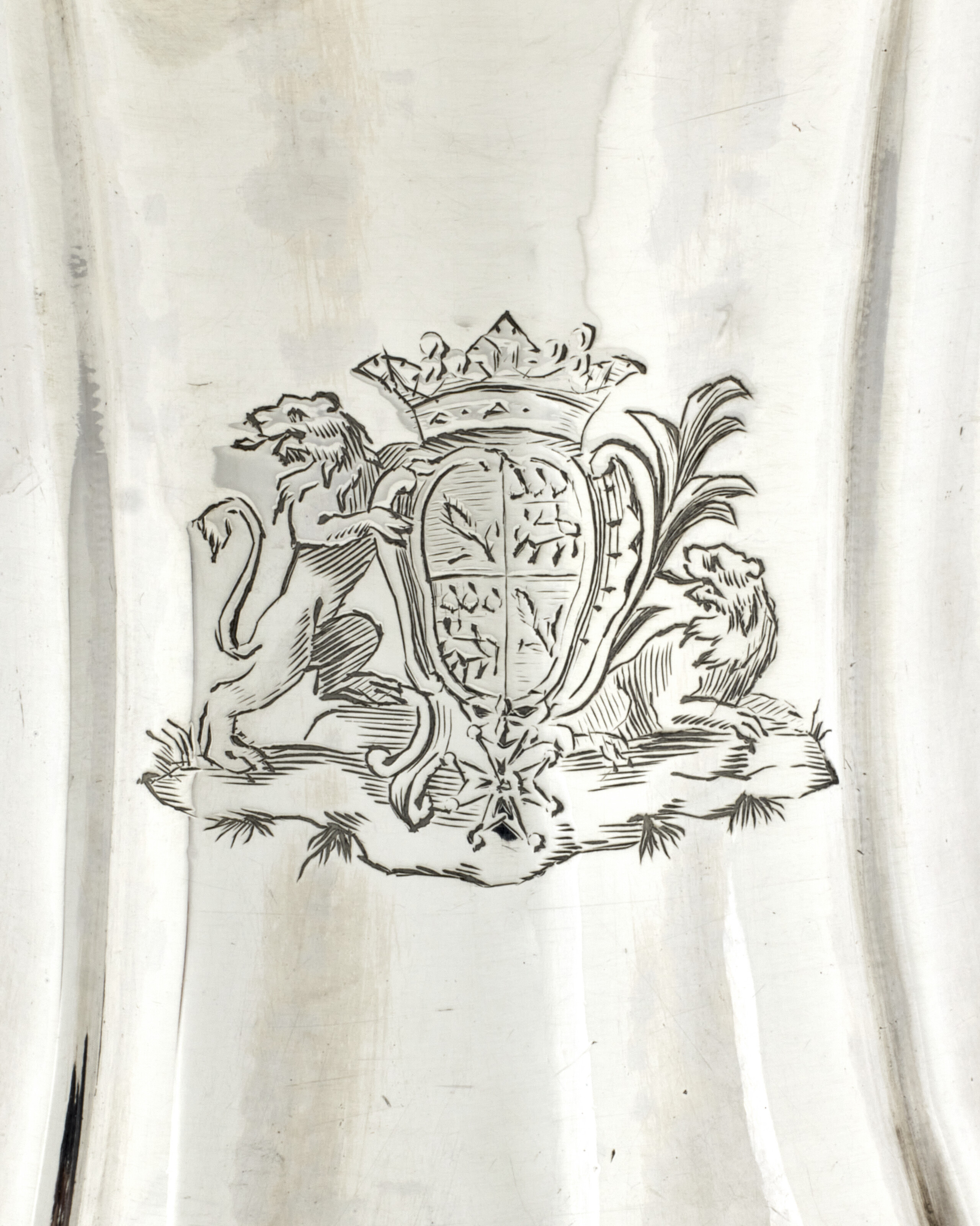 BOÎTE À THÉ EN ARGENT D'ÉPOQUE LOUIS XV image 2