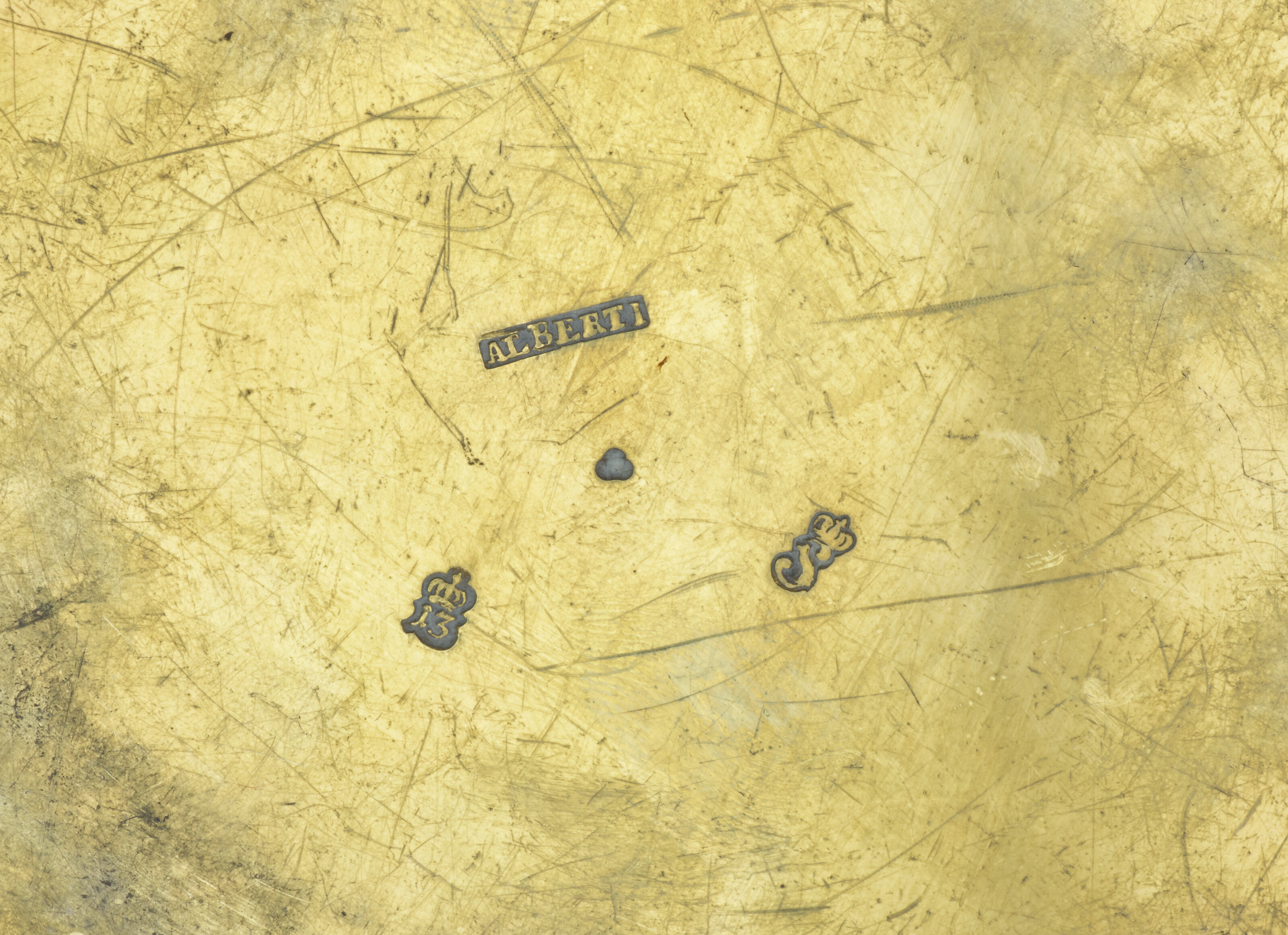 ÉCUELLE, SON COUVERCLE ET SON PRÉSENTOIR EN VERMEIL D'ÉPOQUE LOUIS XV image 4