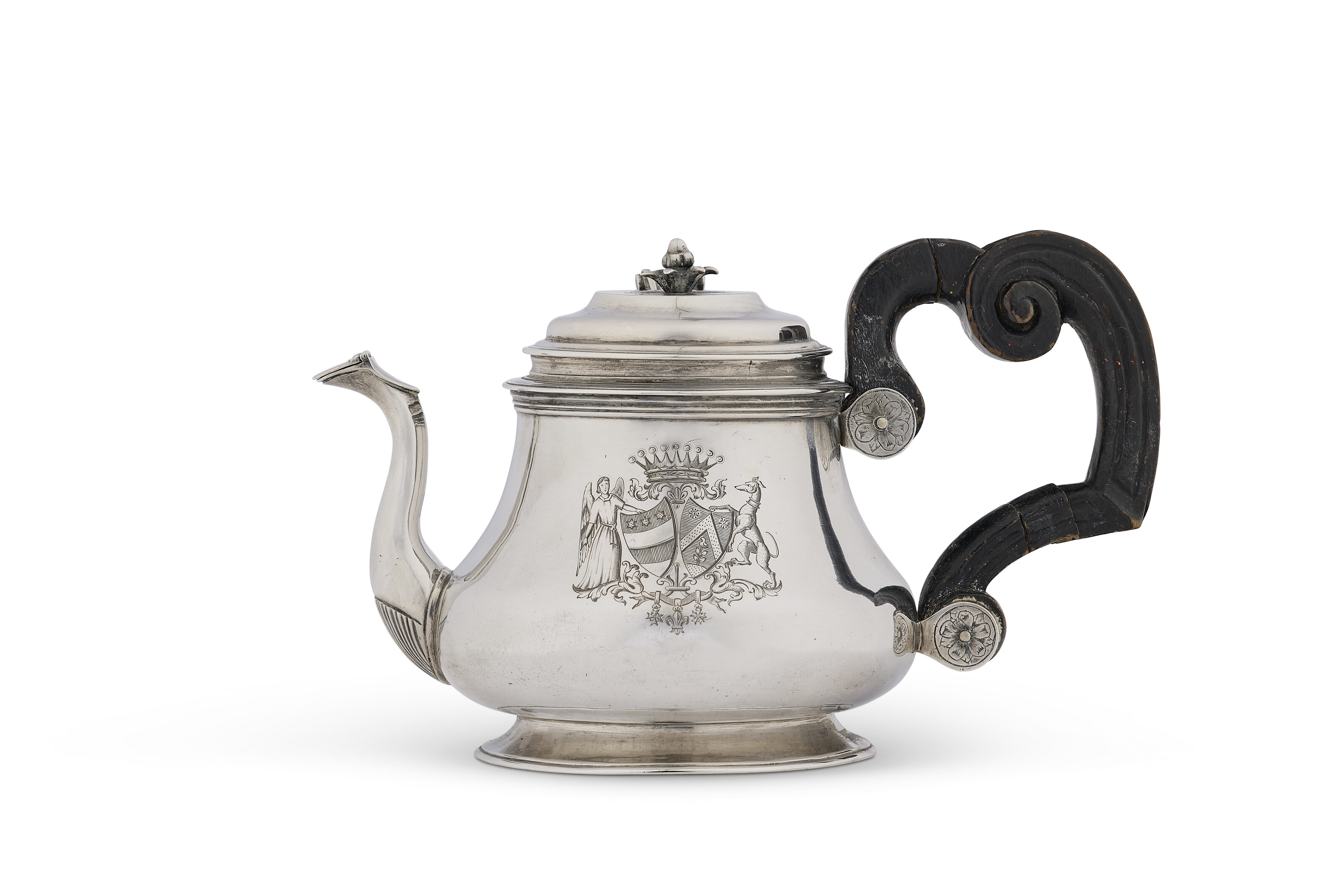 THÉIÈRE EN ARGENT D'ÉPOQUE LOUIS XV