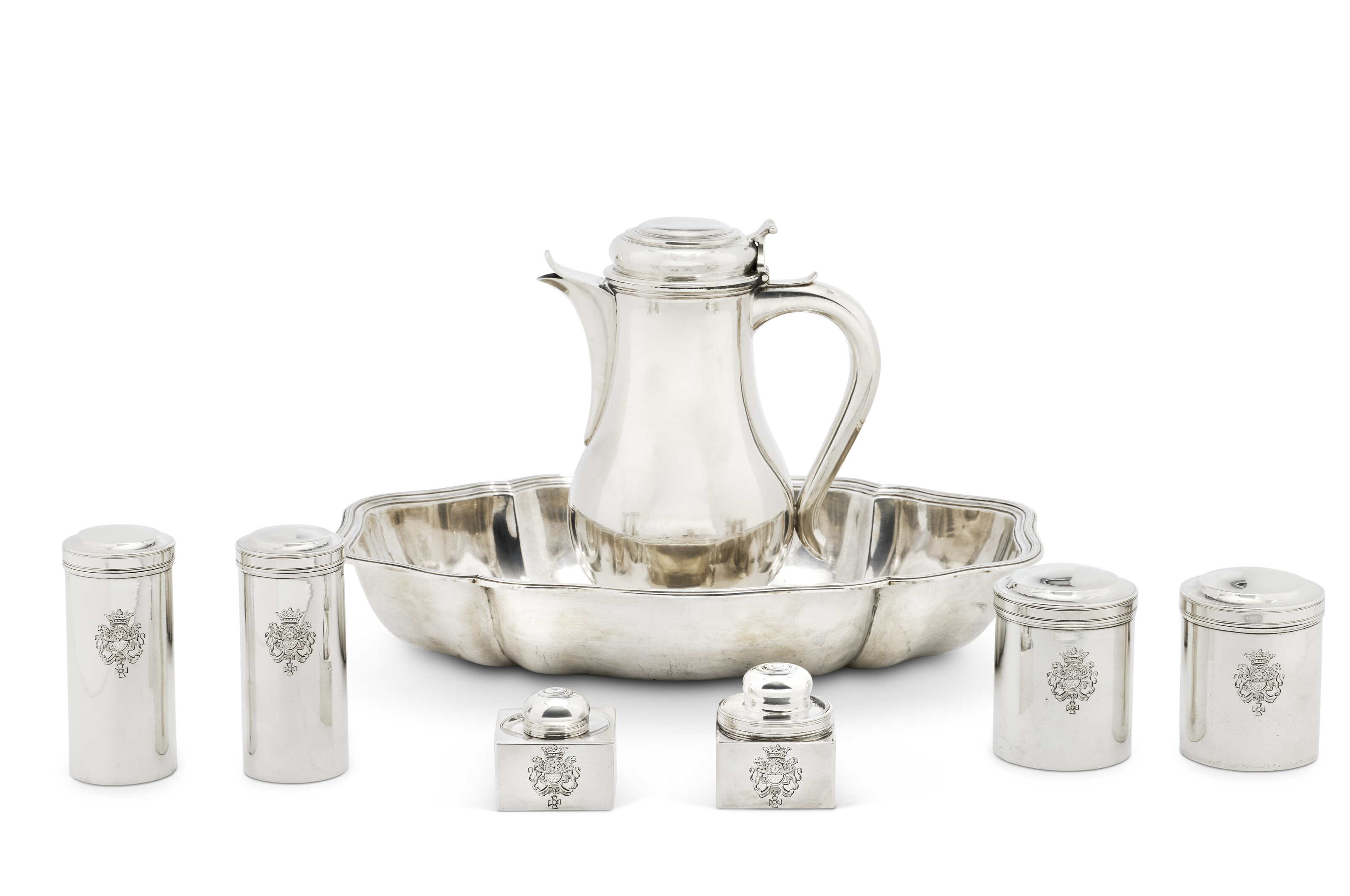 SERVICE DE TOILETTE EN ARGENT D'ÉPOQUE LOUIS XVI image 6