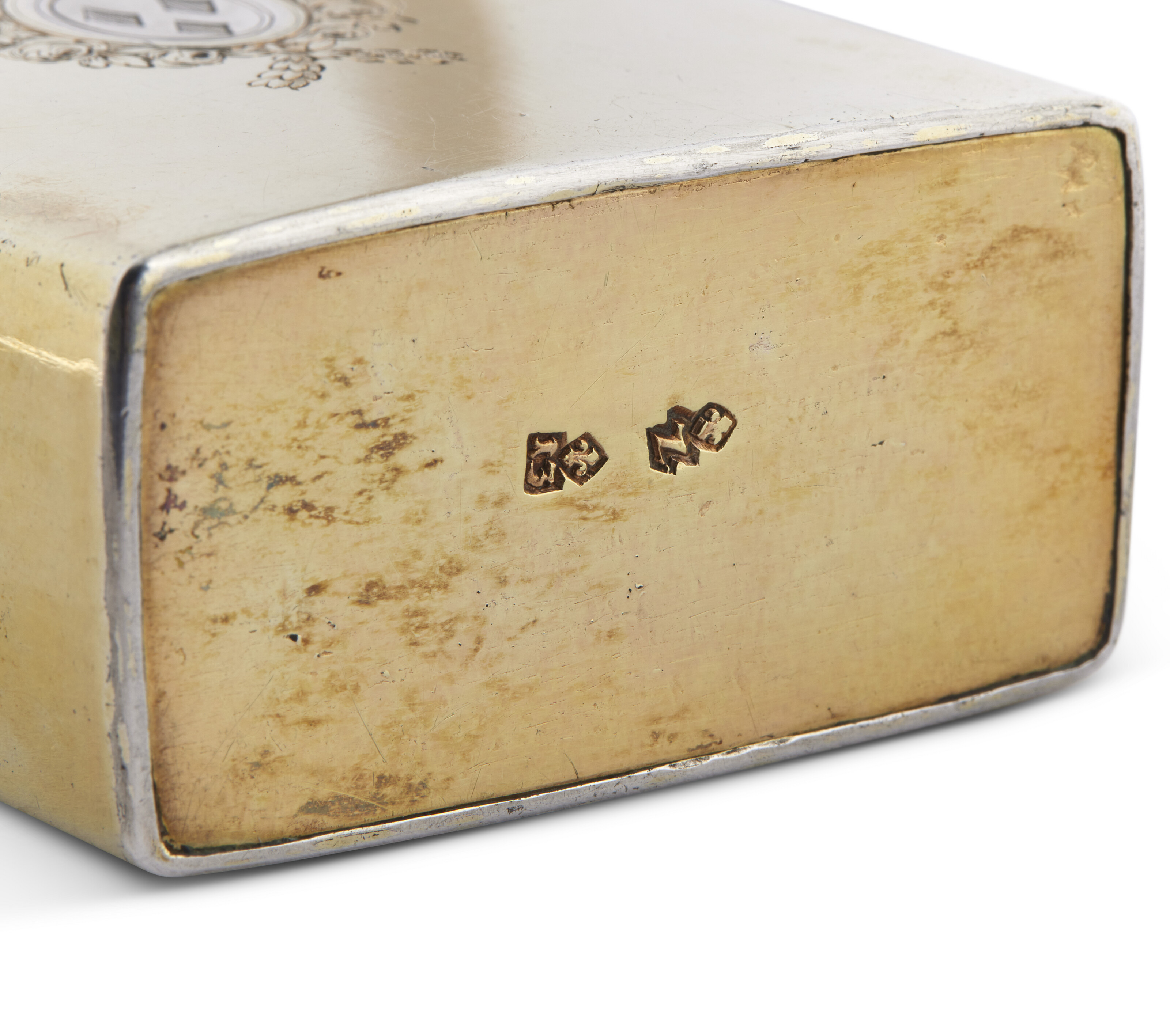 BOÎTE À THÉ EN VERMEIL ET ARGENT D'ÉPOQUE LOUIS XVI image 3