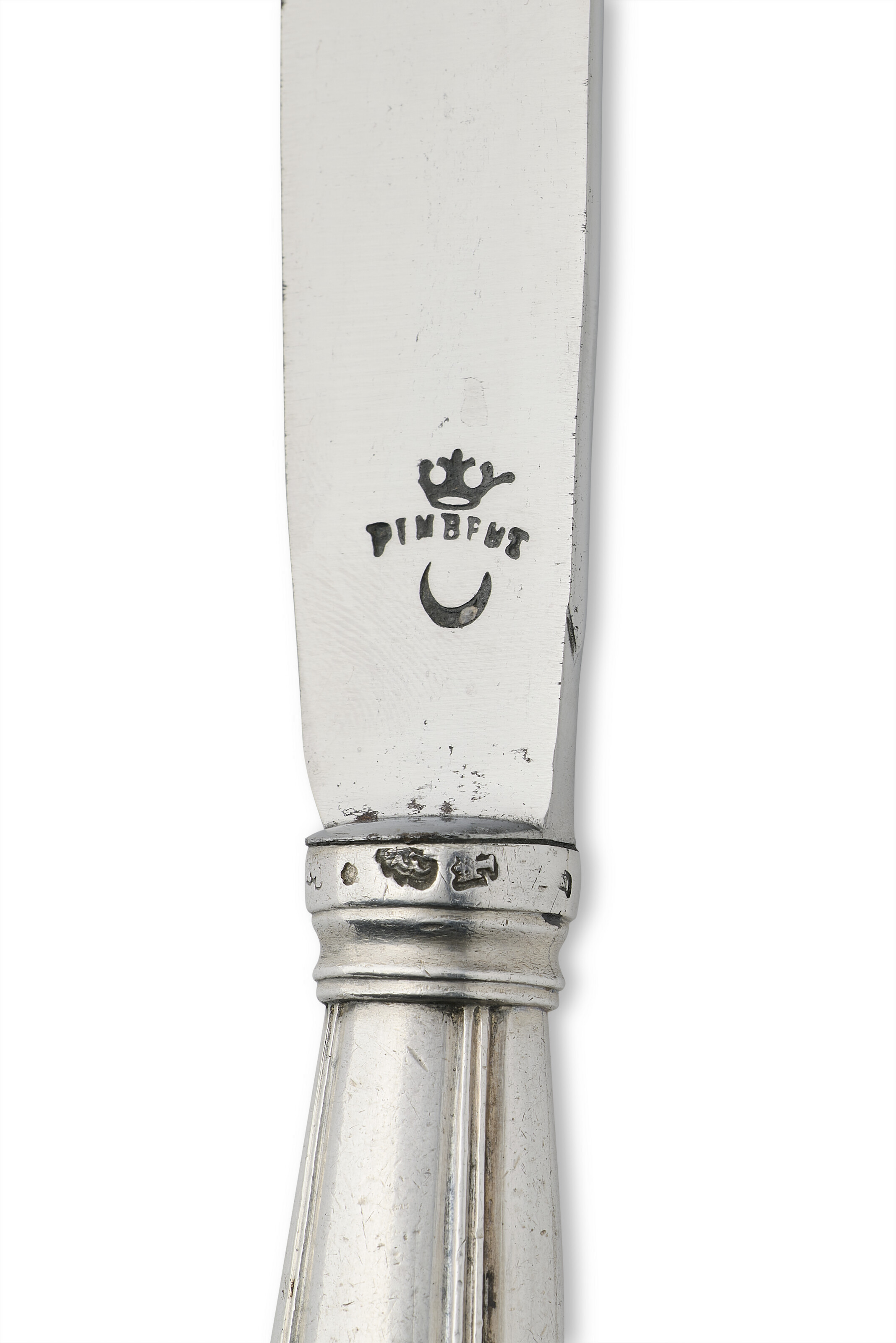 SERVICE DE TABLE COMPOSITE EN ARGENT D'ÉPOQUE LOUIS XV ET LOUIS XVI image 4