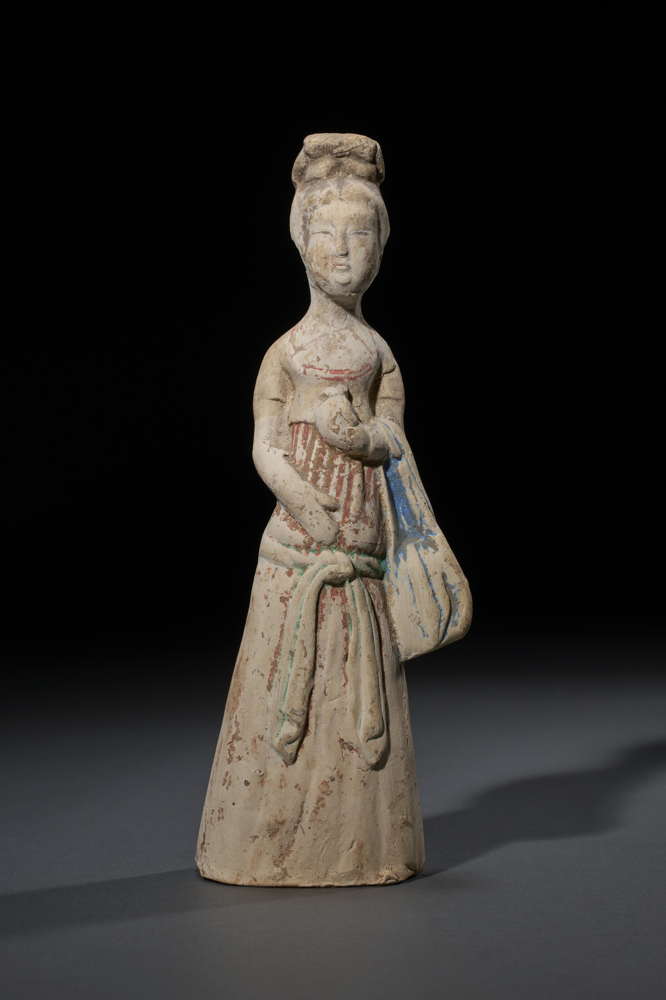 中國唐彩繪仕女俑, CHINA, TANG DYNASTY (AD 618-907) | Christie's