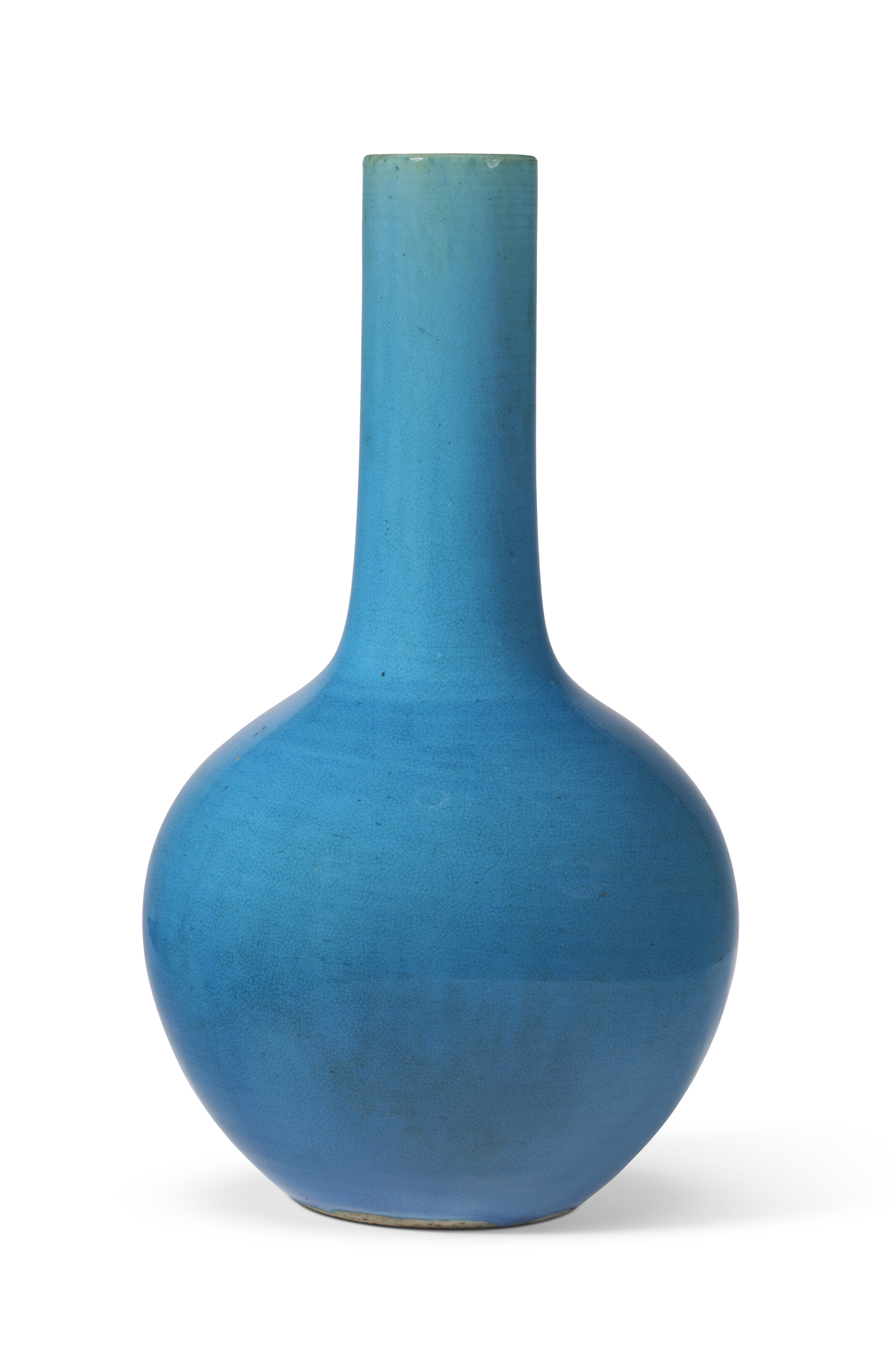 中國清十八世紀孔雀藍釉長頸瓶, CHINA, 18TH CENTURY | Christie's