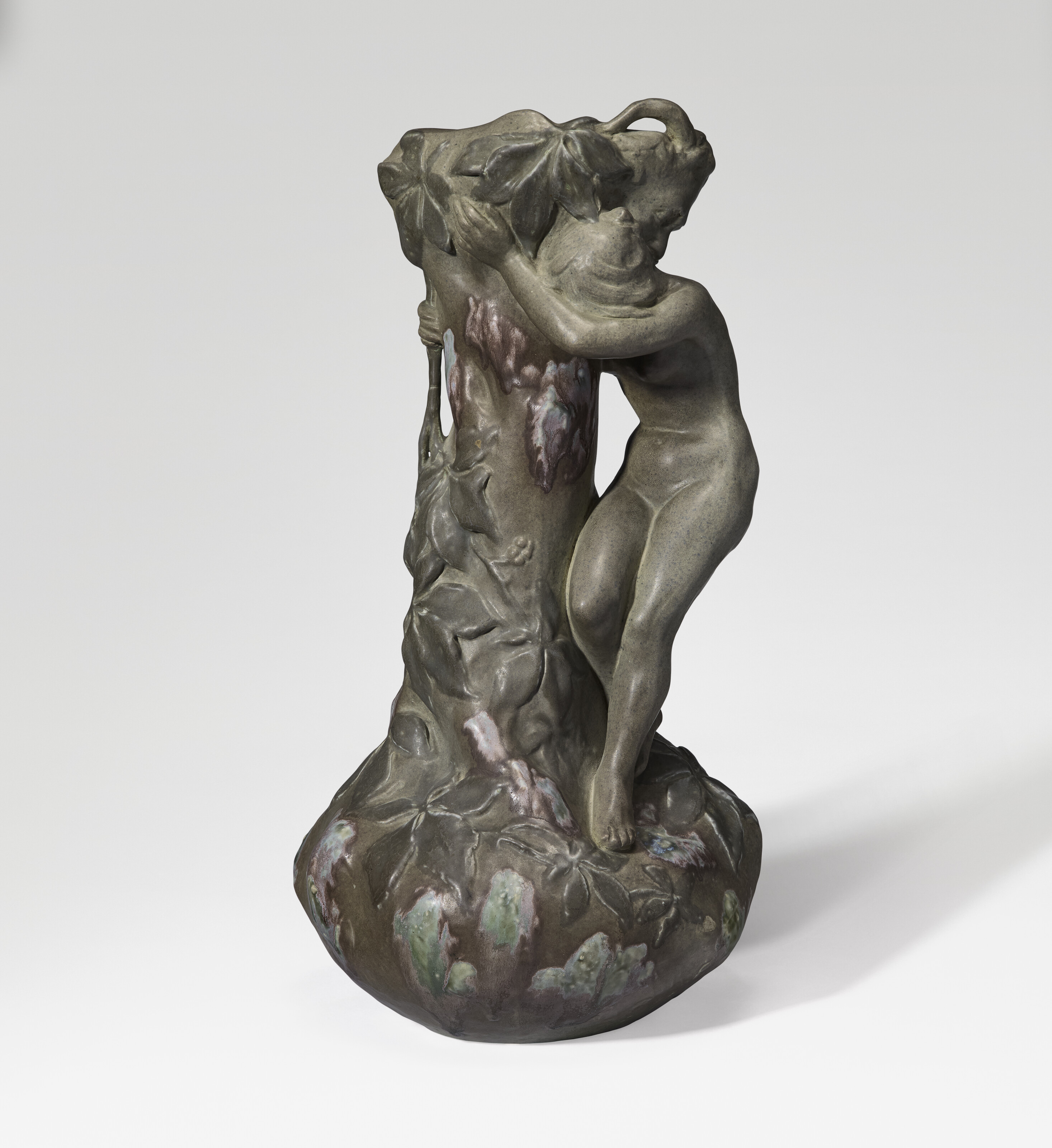 Catalog image of 'Vigne-Vierge' Vase, circa 1903