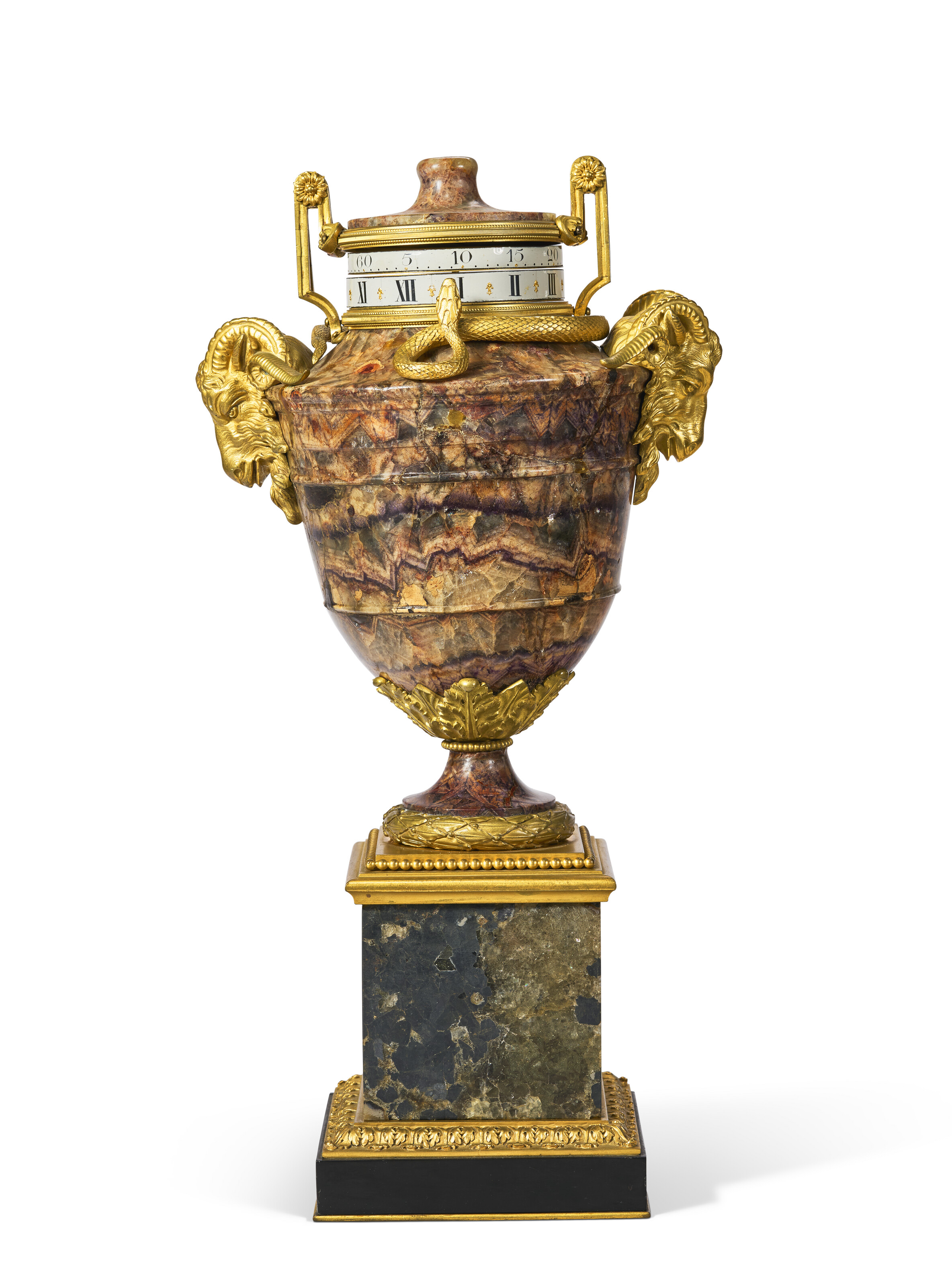 THE MONUMENTAL ERA フランコ・ボルシ著 A LOUIS XVI ORMOLU, PARIS PORCELAIN AND BLACK MARBLE MANTEL CLOCK