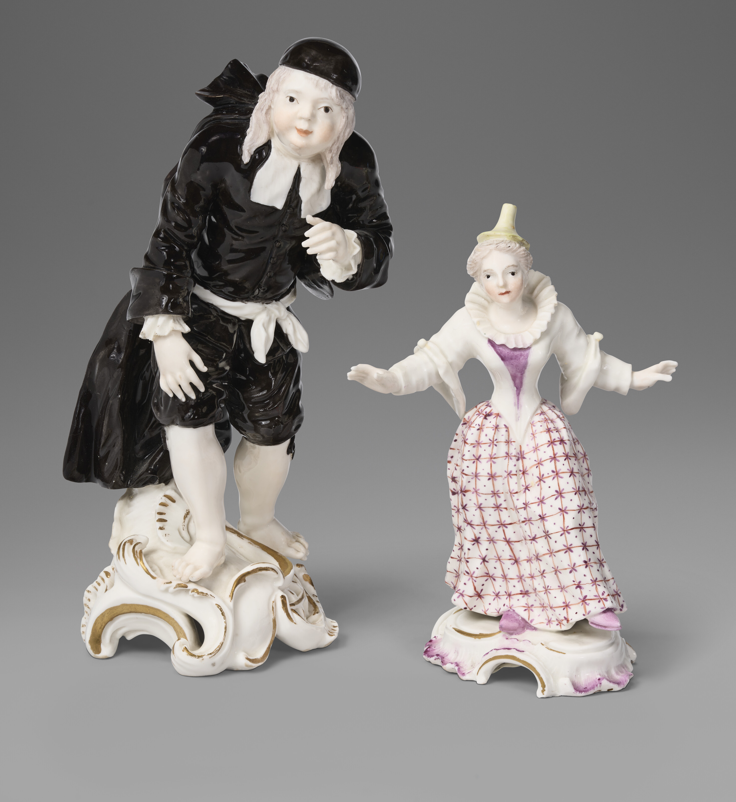TWO MEISSEN PORCELAIN MALE 'CRIS DE PARIS' FIGURES OF ENTERTAINERS