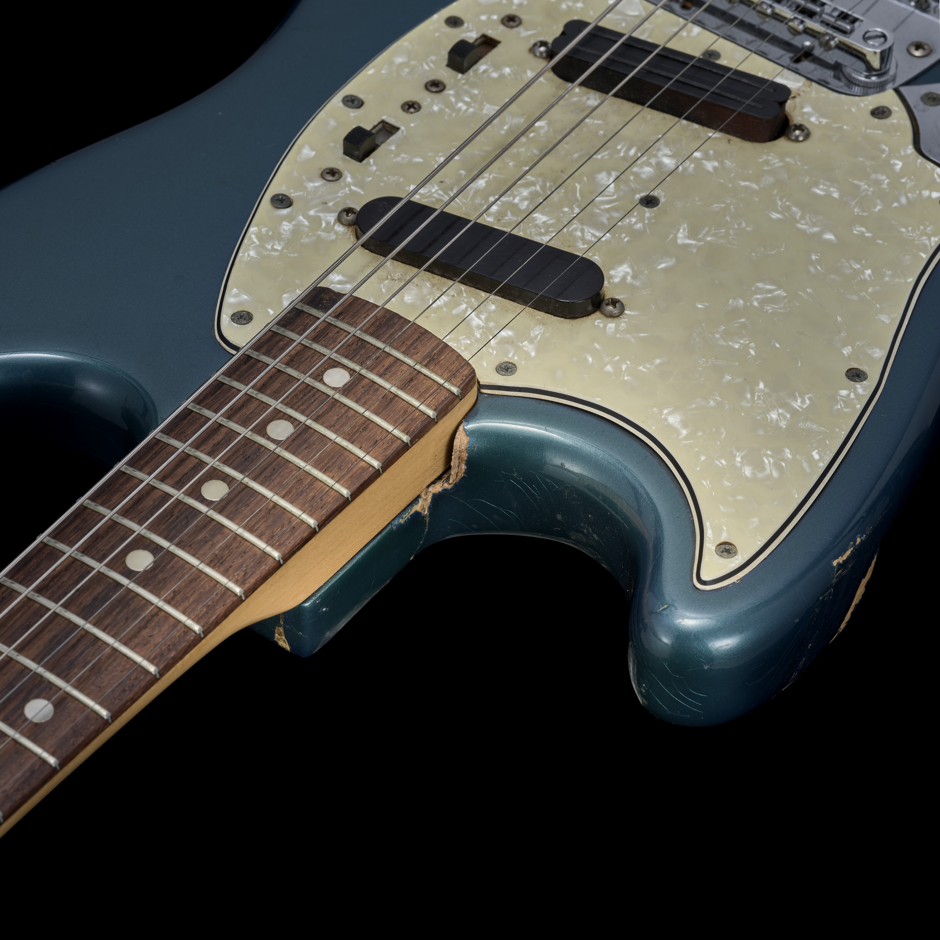 KURT COBAIN: THE FENDER MUSTANG GUITAR USED IN THE MUSIC VIDEO FOR