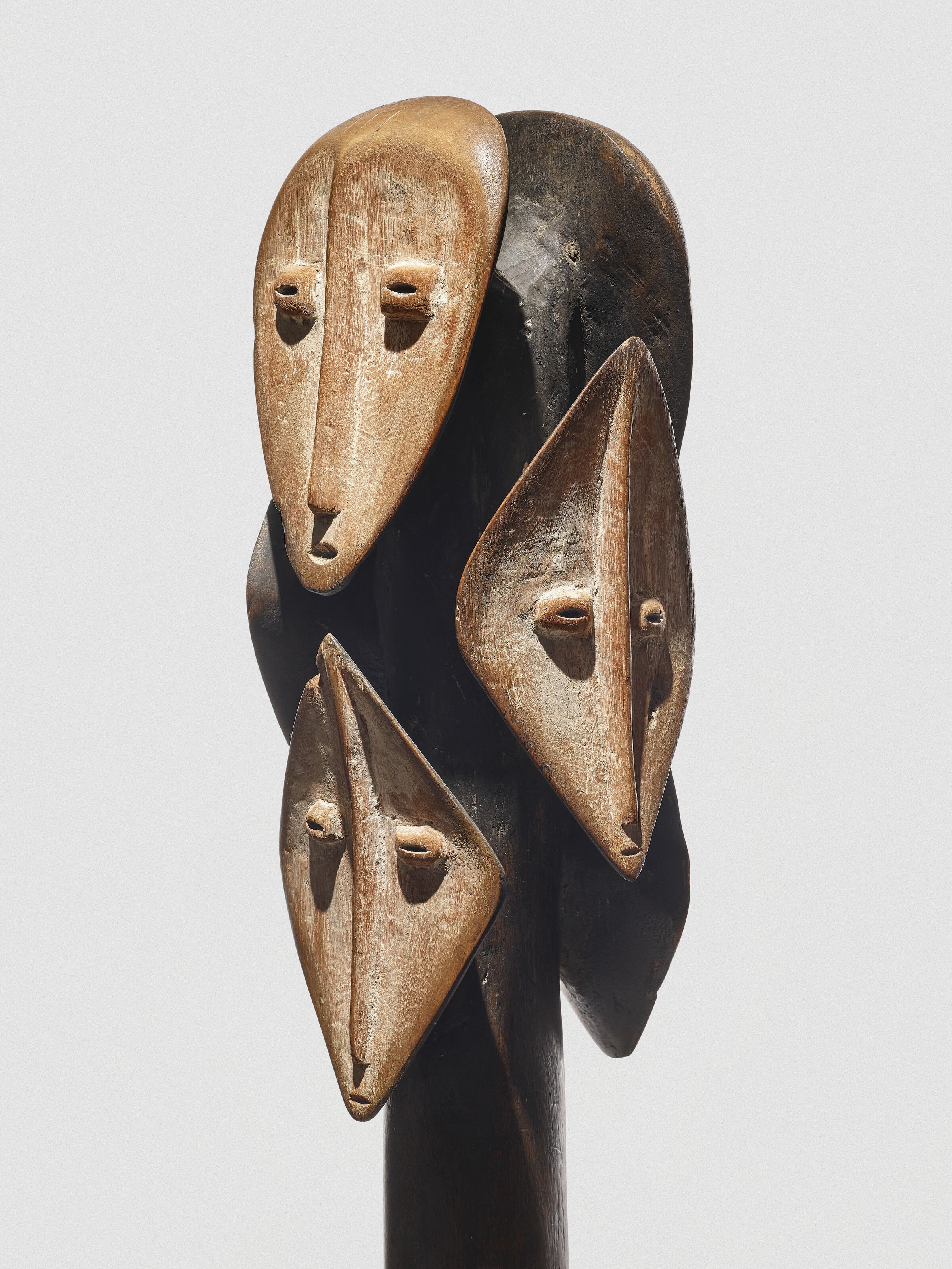 Sakimatwematwe Lega figure, Democratic Republic of the Congo, offered in Arts d'Afrique et d'Oceanie on 3 June 2026 at Christie's in Paris