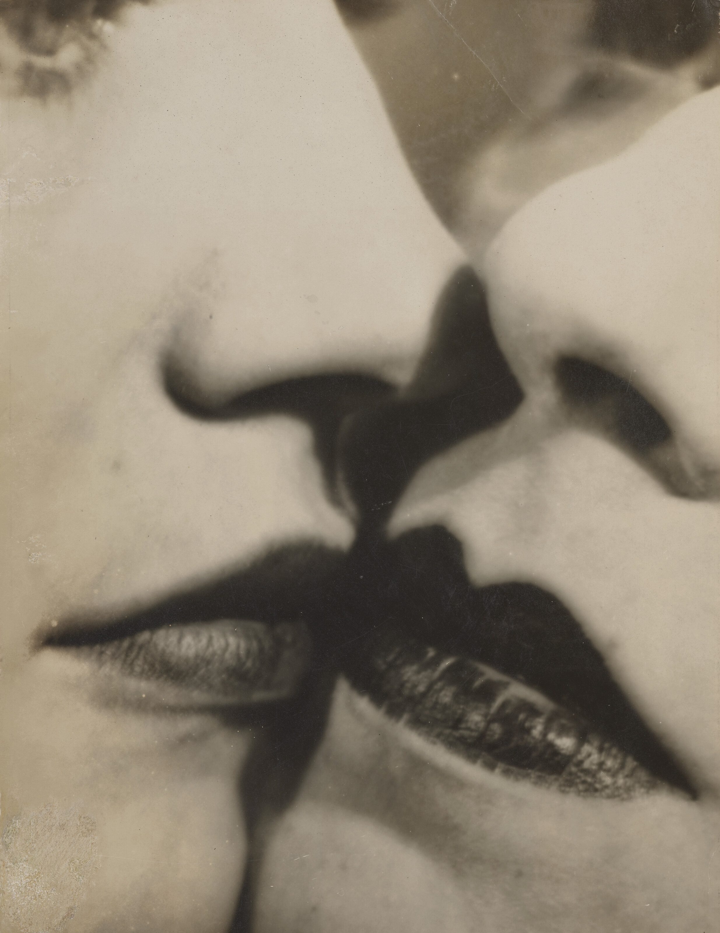 Man Ray, Le Baiser, vers 1930-1931, offered in Collection Roger Therond, une passion francaise - Evening sale on 13 November 2026 at Christie's in Paris