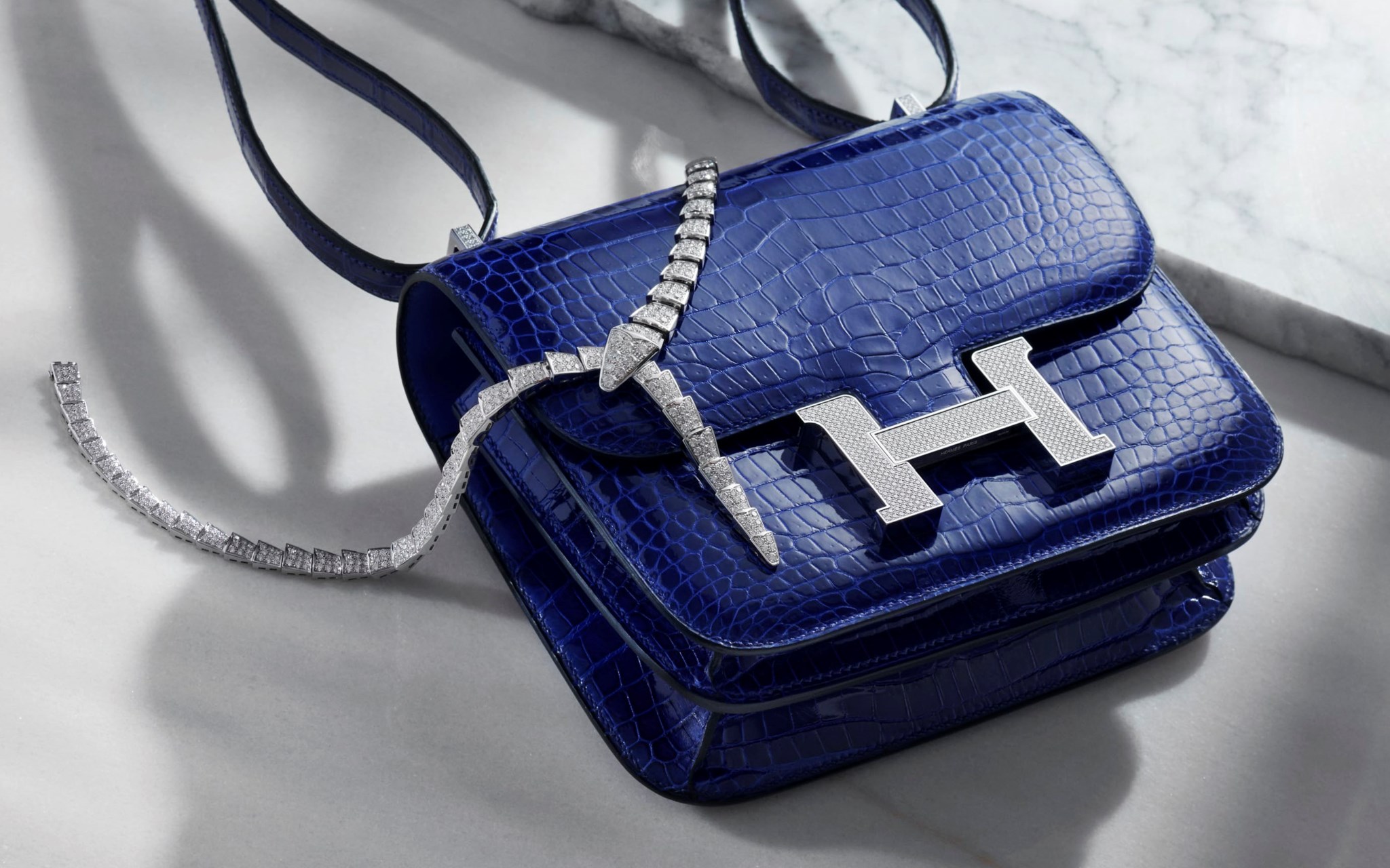 Jewels and Handbags Online: The London Edit
