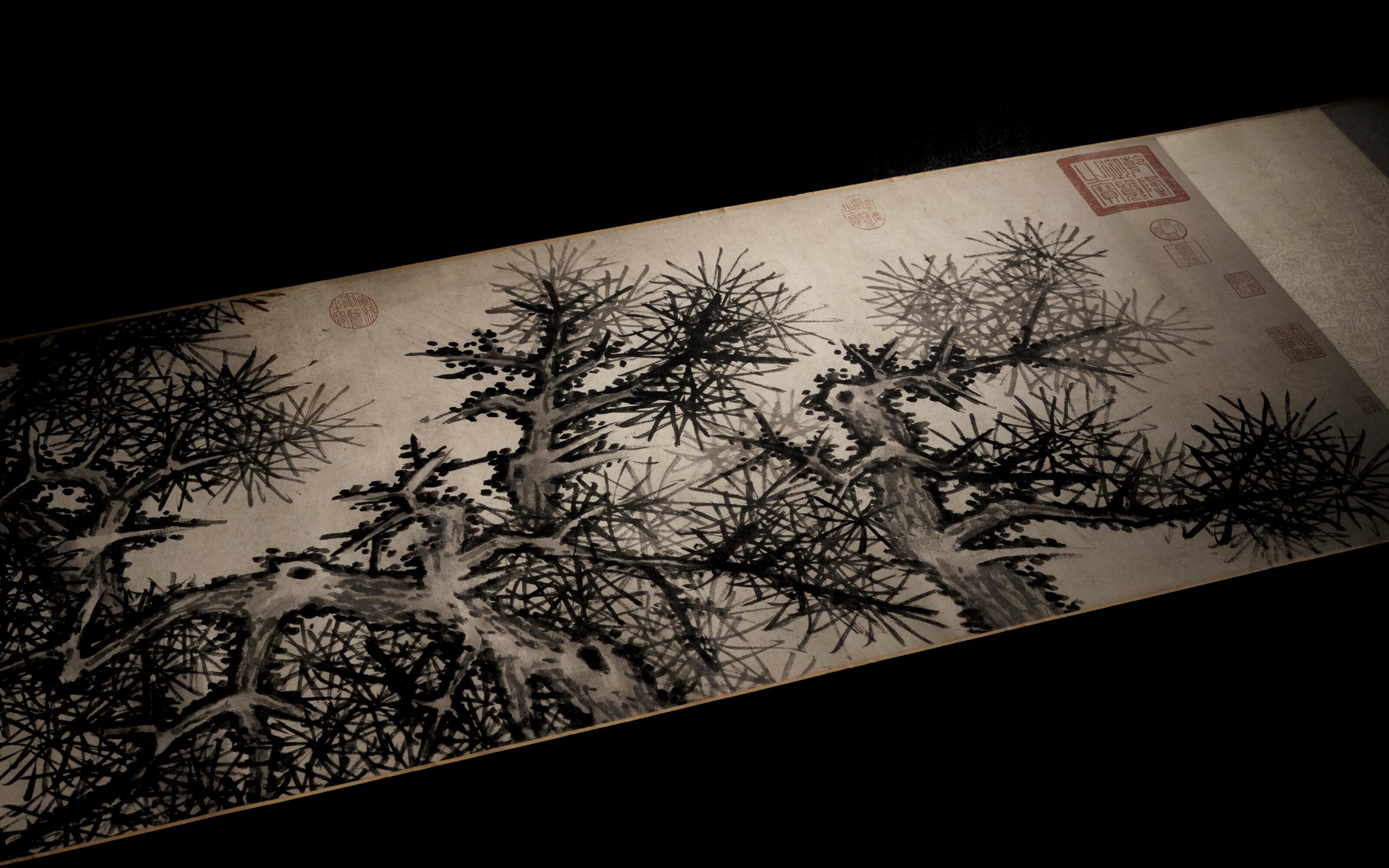 Fine Chinese Classical Paintings and Calligraphy