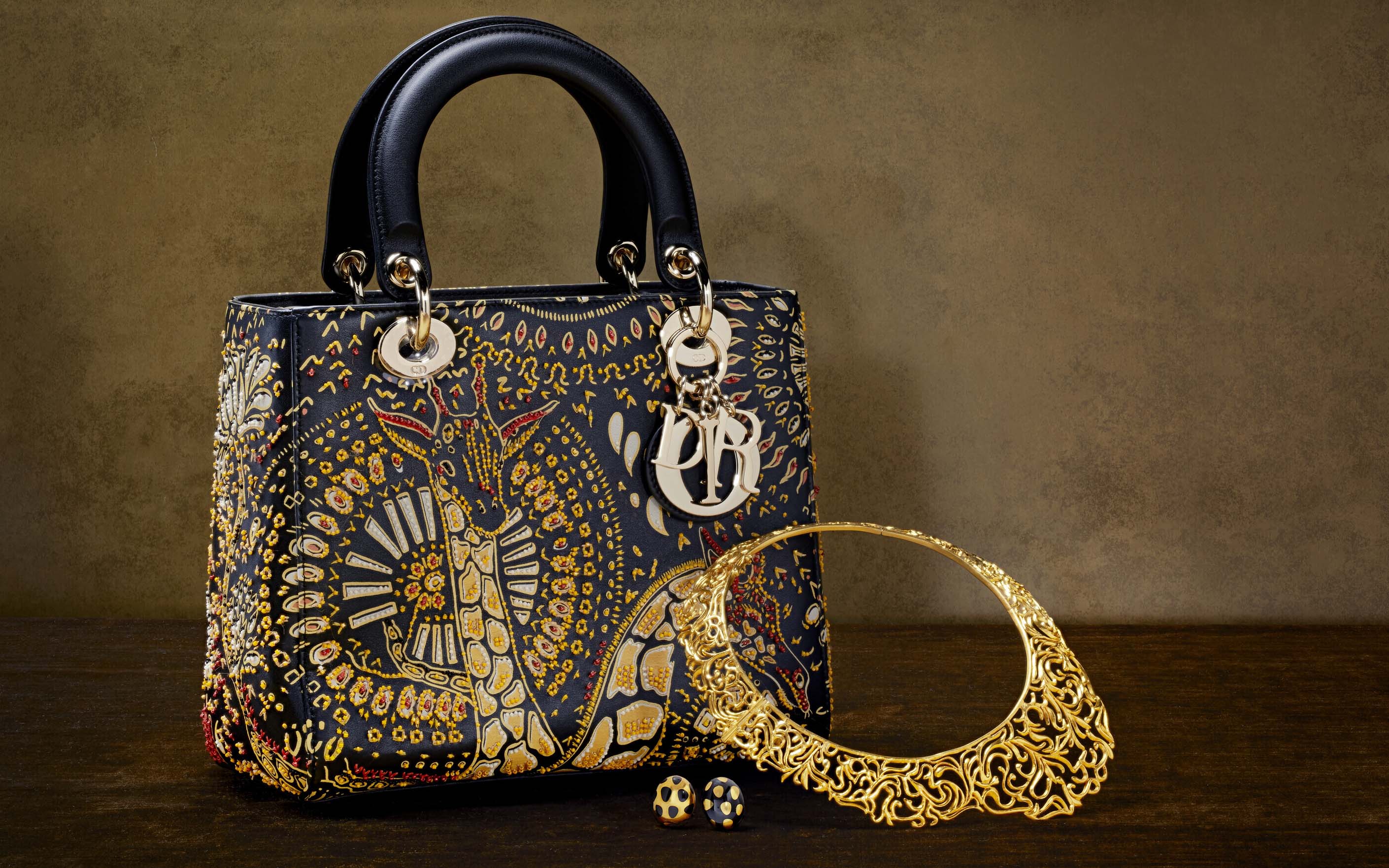 The Ann & Gordon Getty Collection: Jewelry and Handbags 