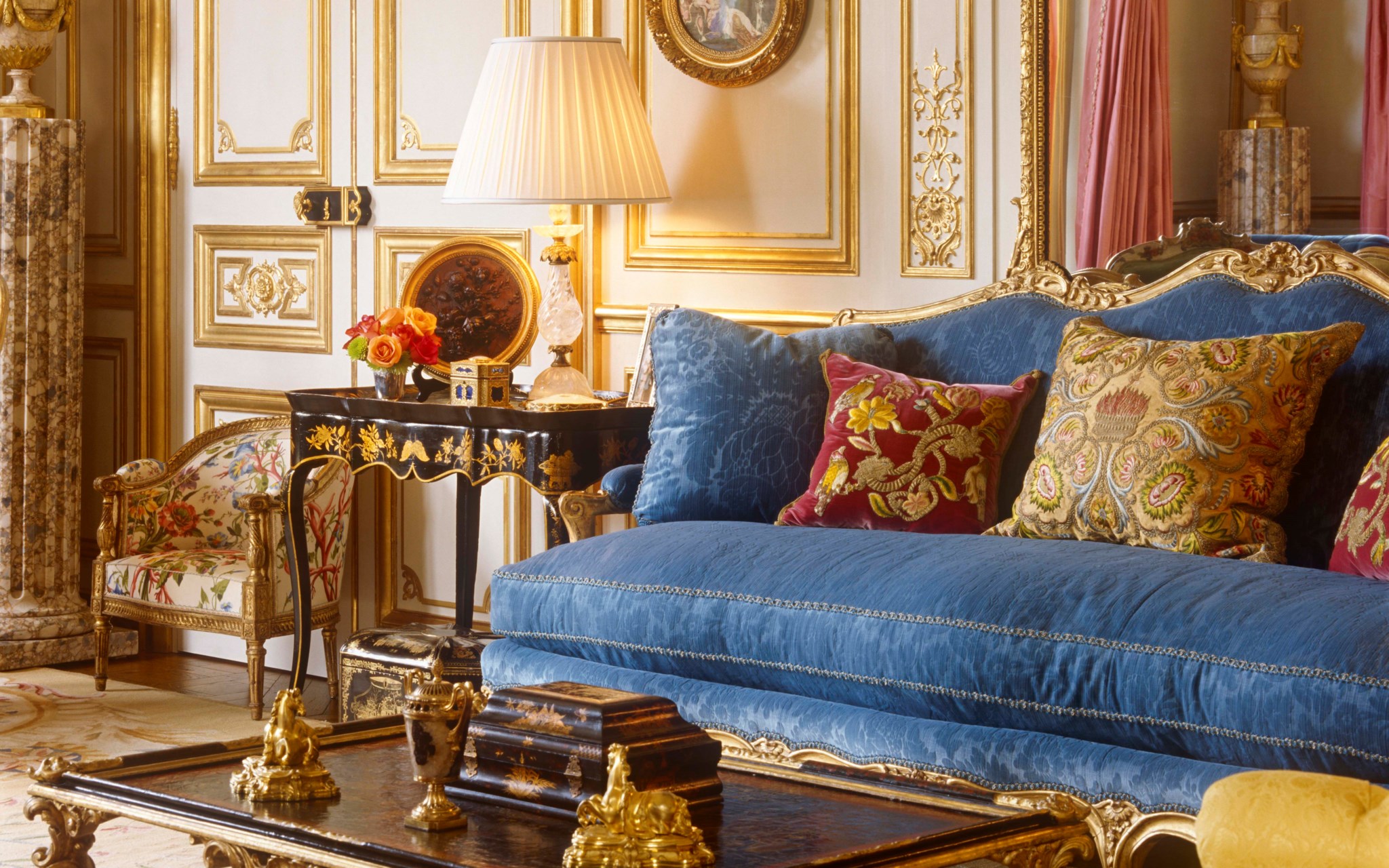 Collections: Including a Southern Hôtel Particulier by Brian J. McCarthy
