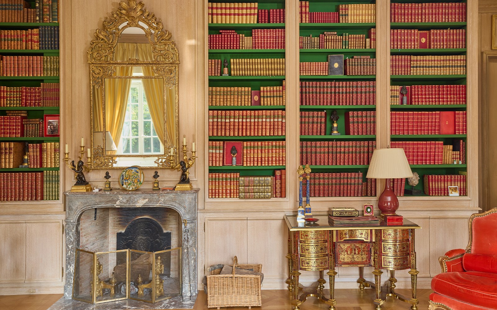 Collections du Château de Tournay : La Bibliothèque