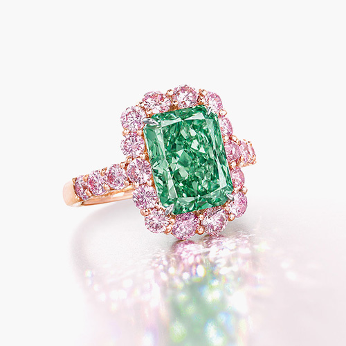 THE AURORA GREEN