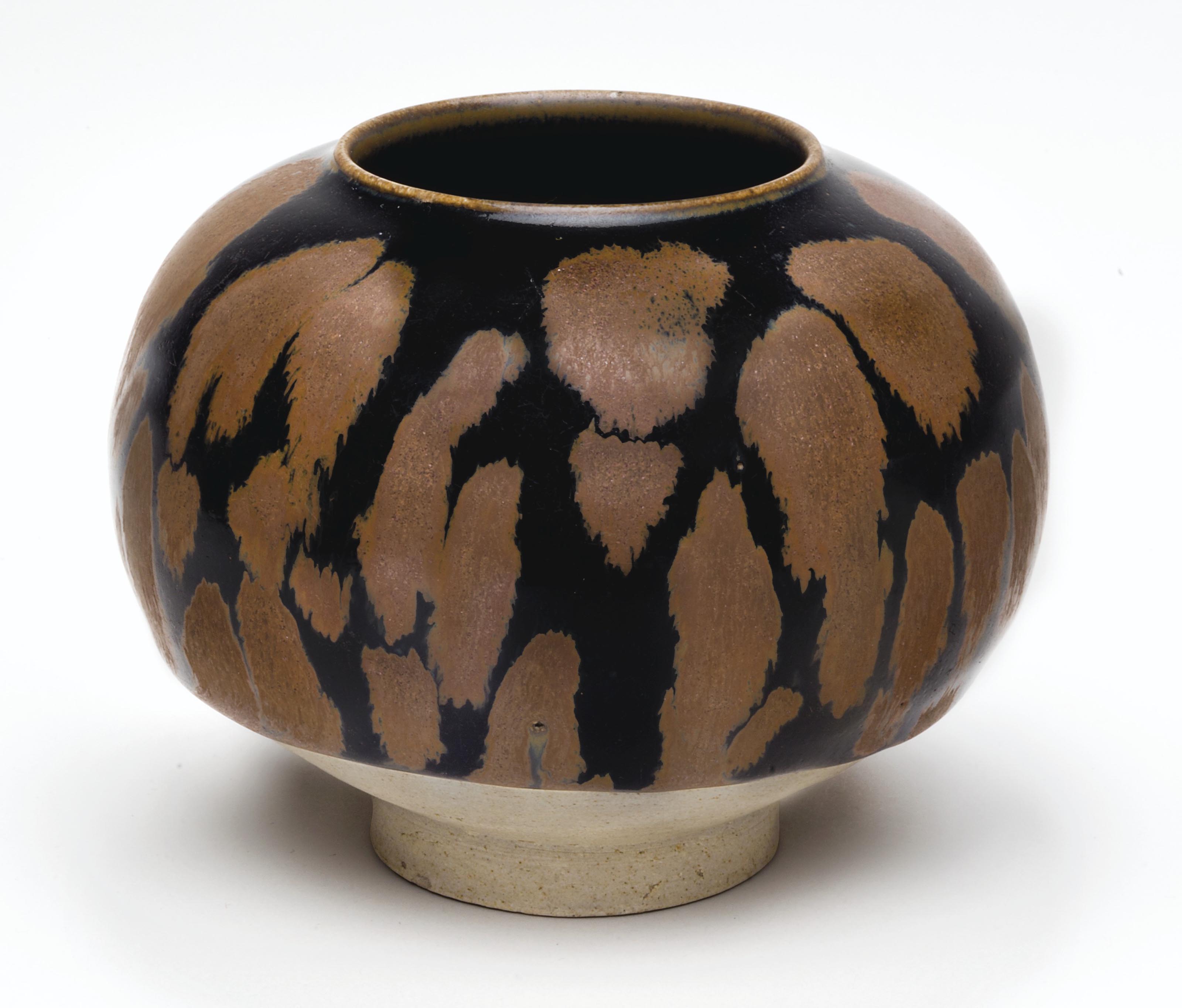 The Classic Age of Chinese Ceramics: The Linyushanren Collection, Part II
