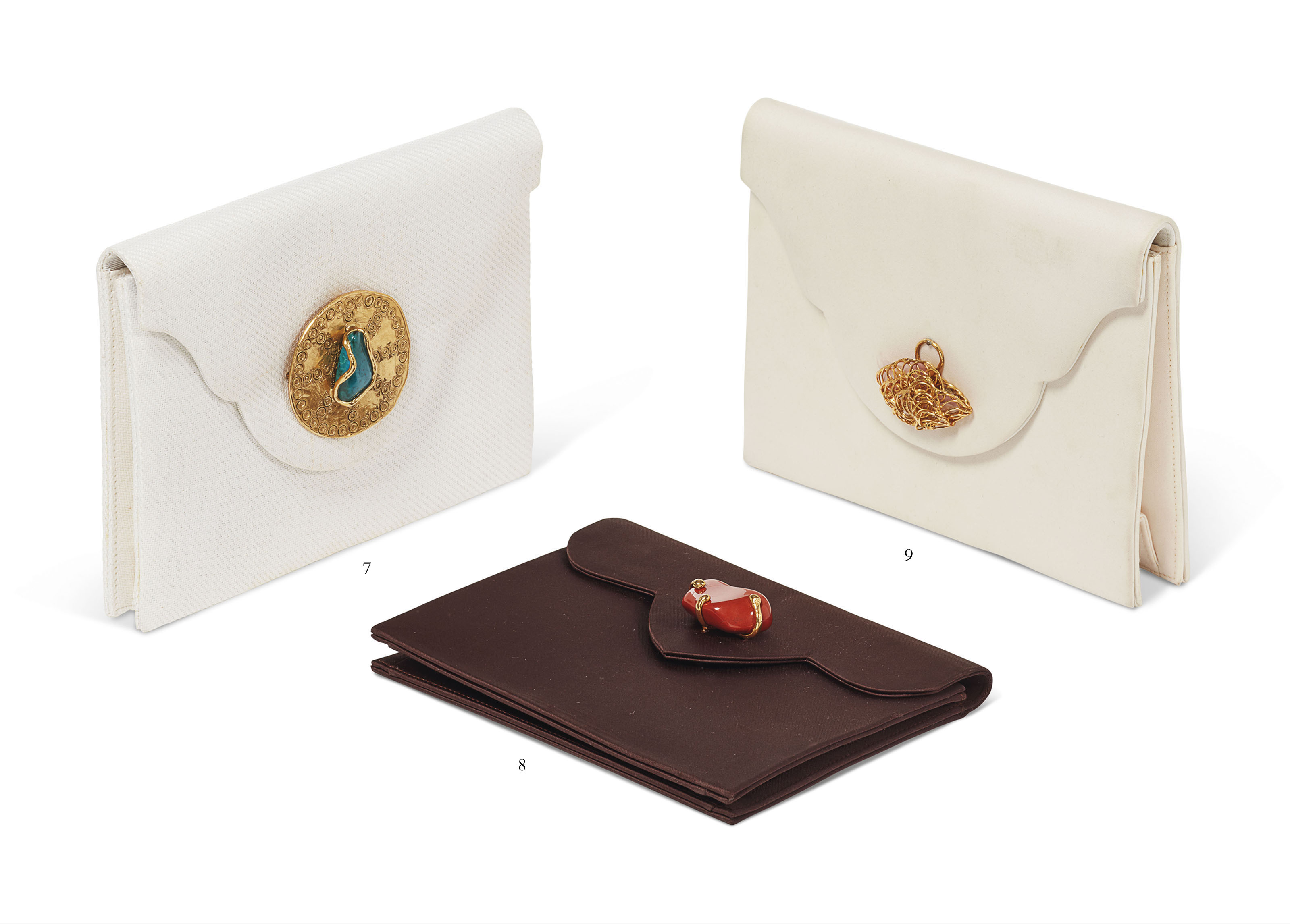 Vente deneuve saint laurent christie's deals
