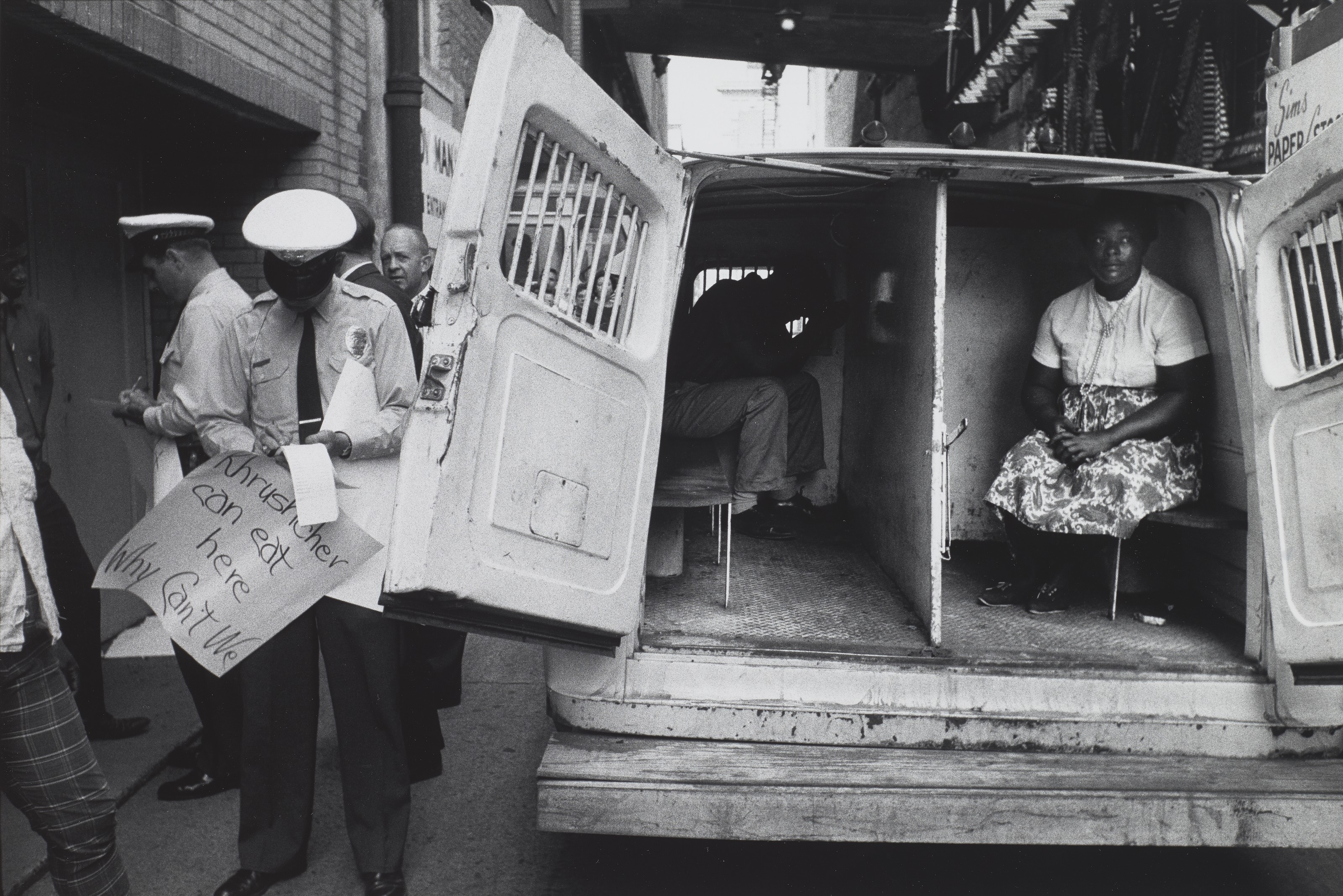 美品◾️絶版 Bruce Davidson: Outside Inside送料込み Bruce Davidson: Works for Sale, Upcoming Auctions & Past Results