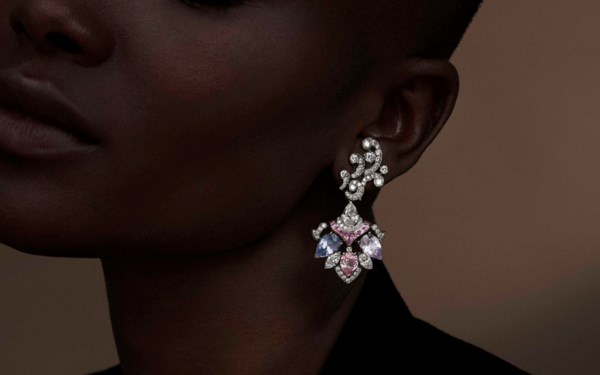 Jewels Online auction at Christies