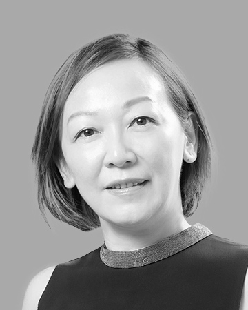 Elaine Holt