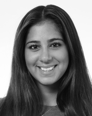 Sophie Khan